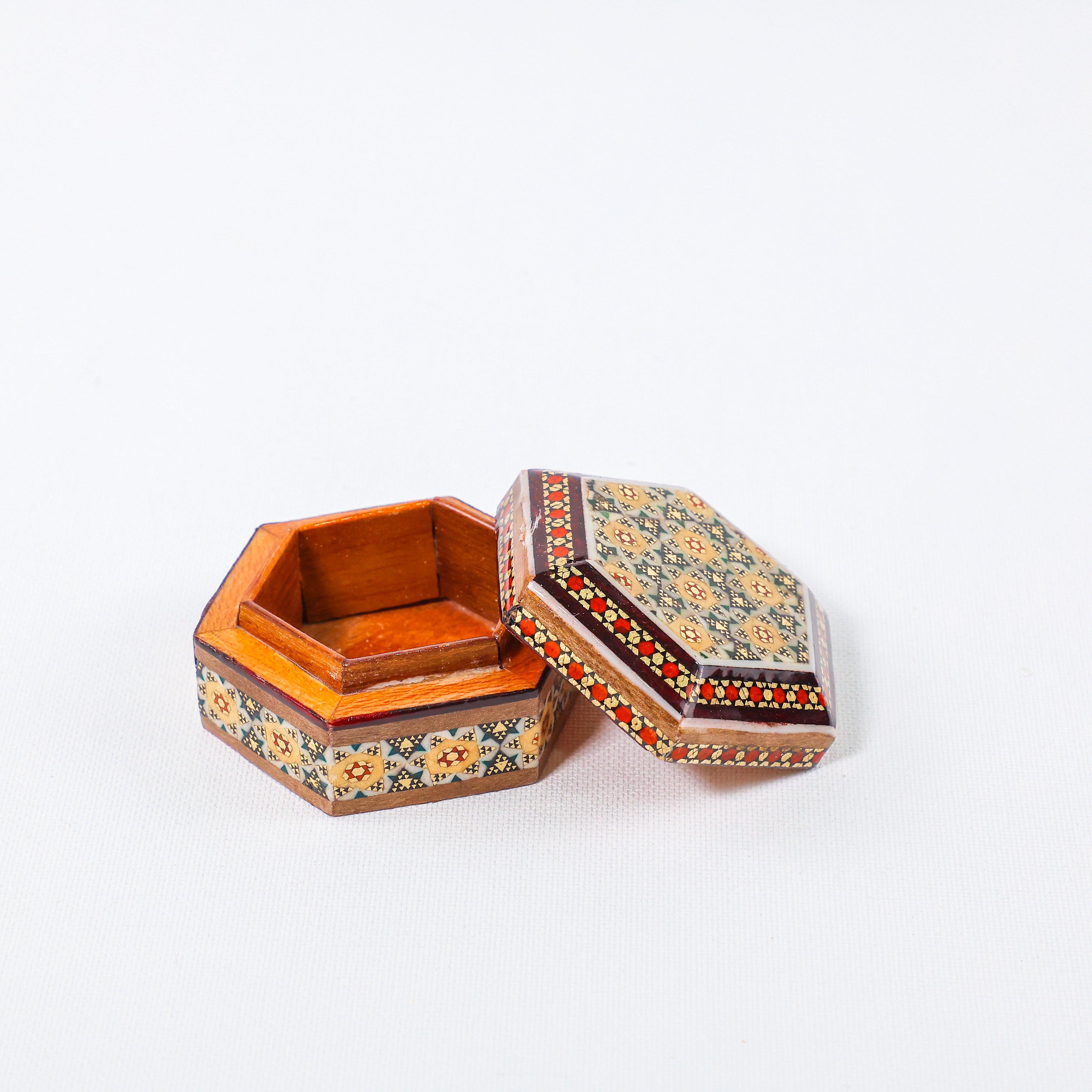 Standard Coin Box – Velvet Interior – Khatam – Octagonal Round - Meraas ...