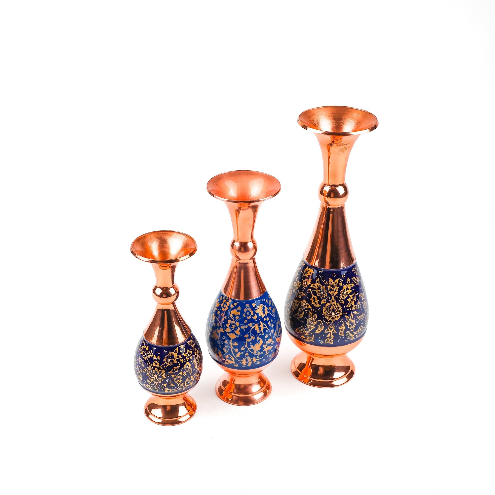 Vase (Soraahi Shape) - Size 20 - Golden Pardaz - Meraas Gallery