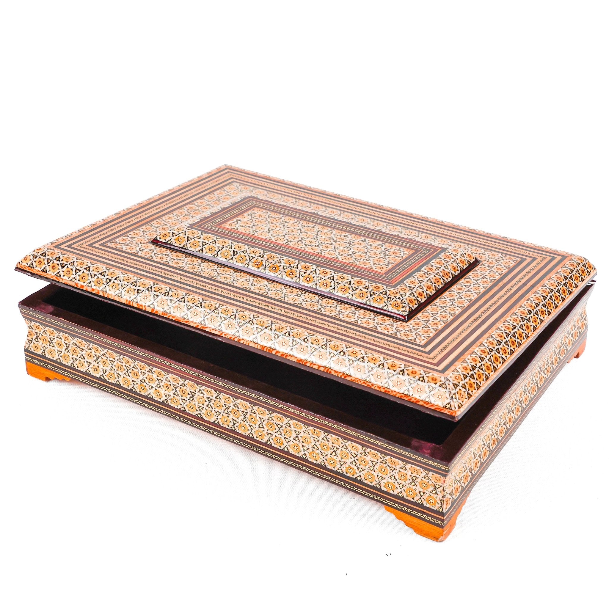 Premium Quran Box - Size 30x40 - Meraas Gallery