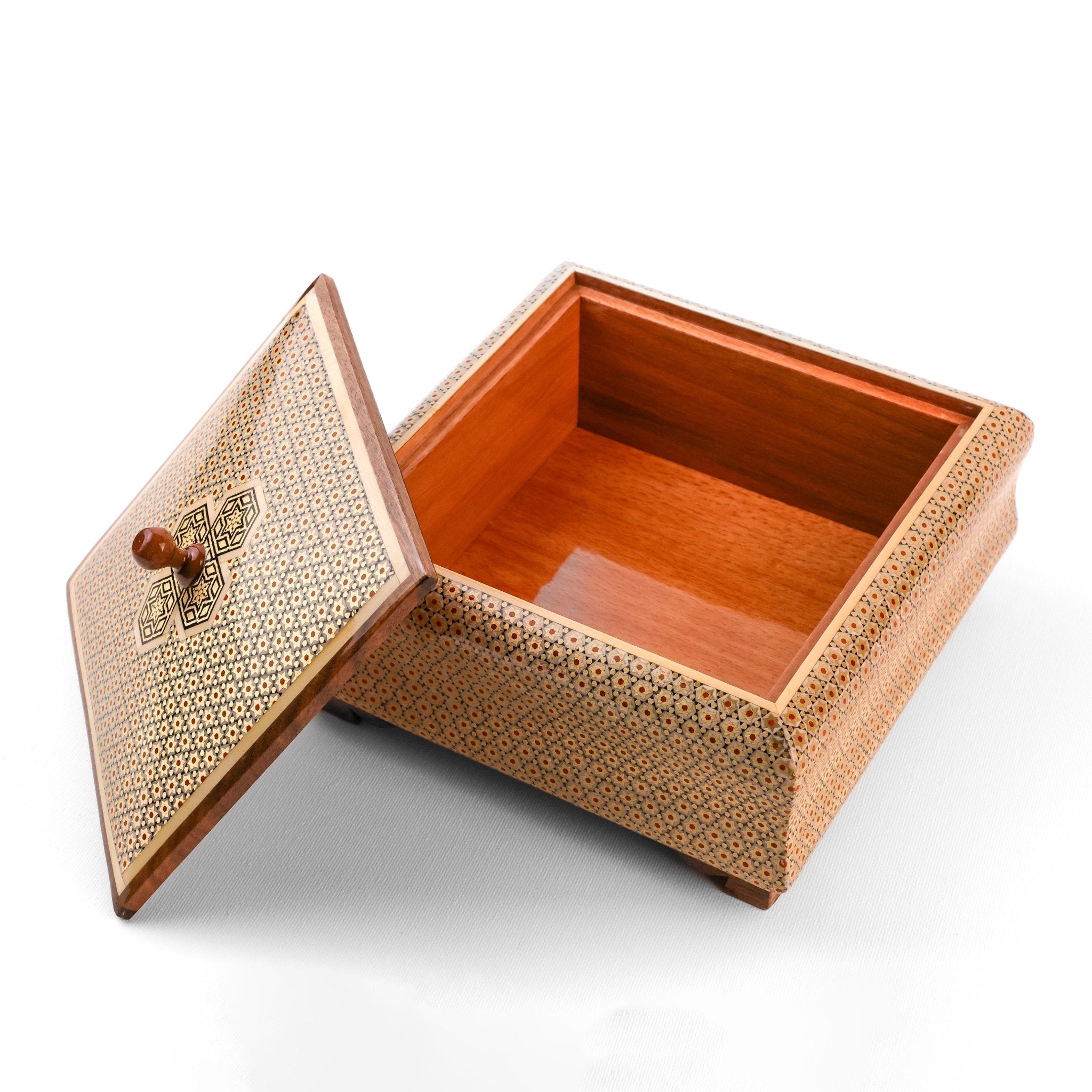 Patterned Box - Round Top and Bottom with Side Bowl Design - Meraas Gallery