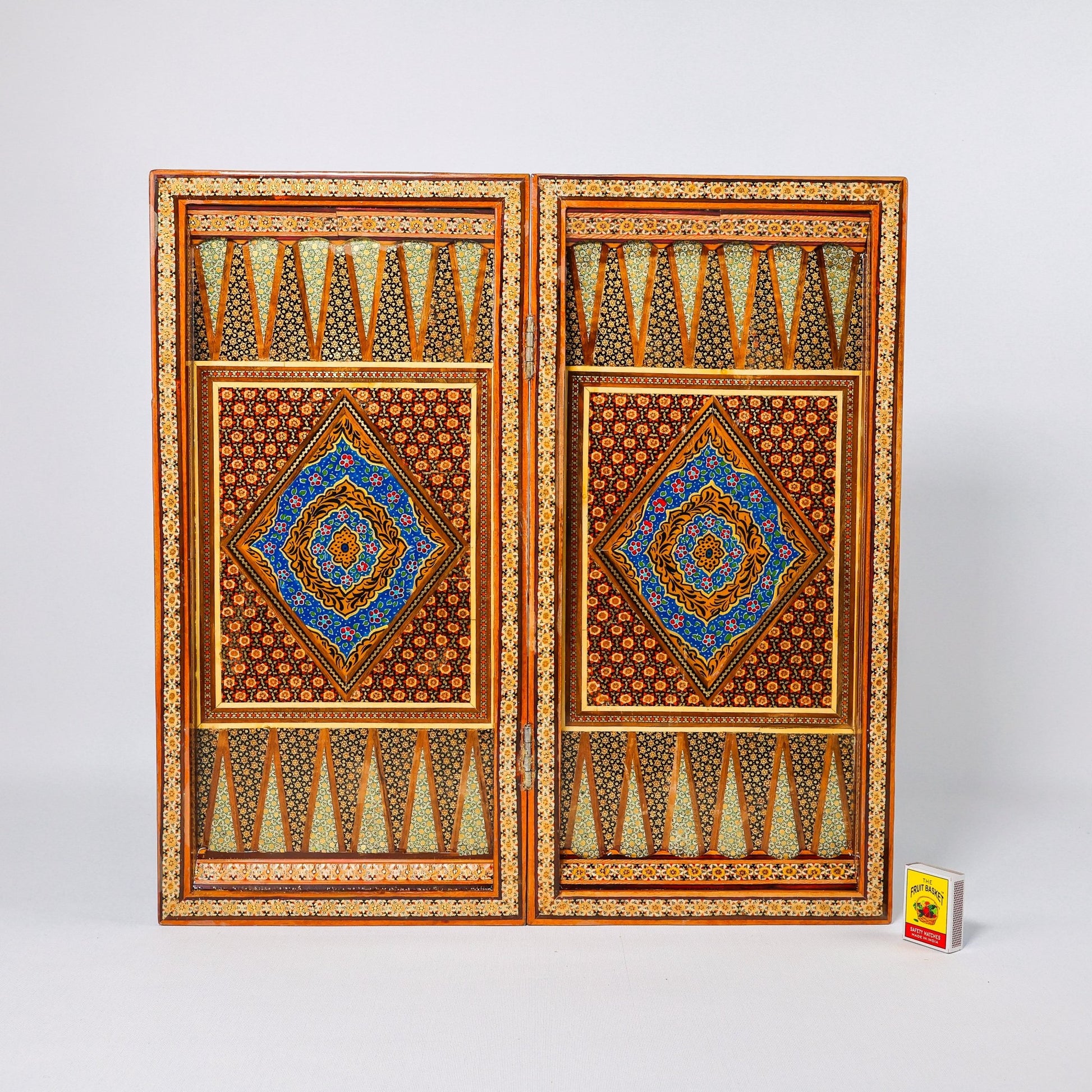 Backgammon & Chess Board - Size 50 - Round Edge - Zaman Design - Hand - Painted Khatam - 02 - Meraas Gallery