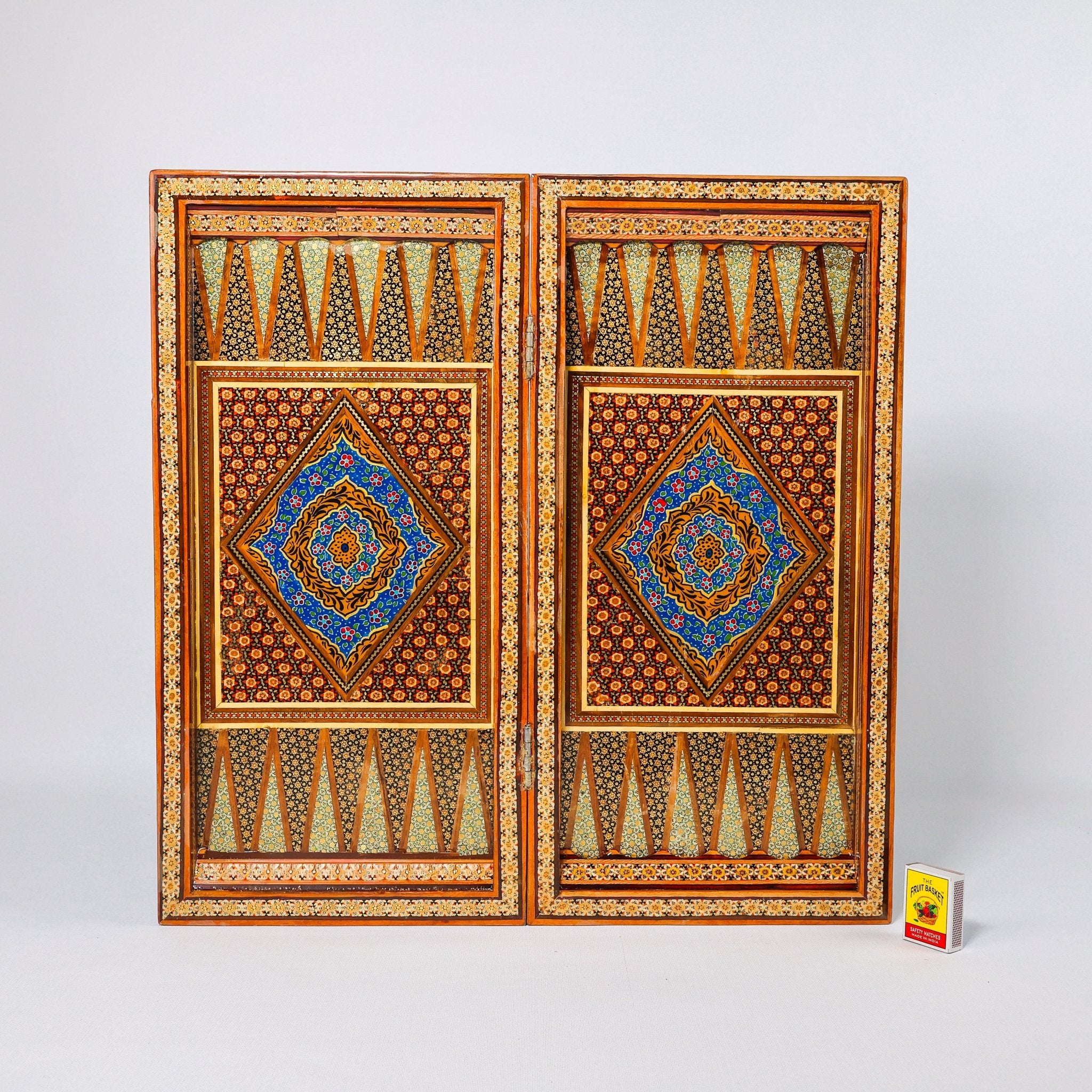 Backgammon & Chess Board - Size 50 - Round Edge - Zaman Design - Hand - Painted Khatam - 02 - Meraas Gallery