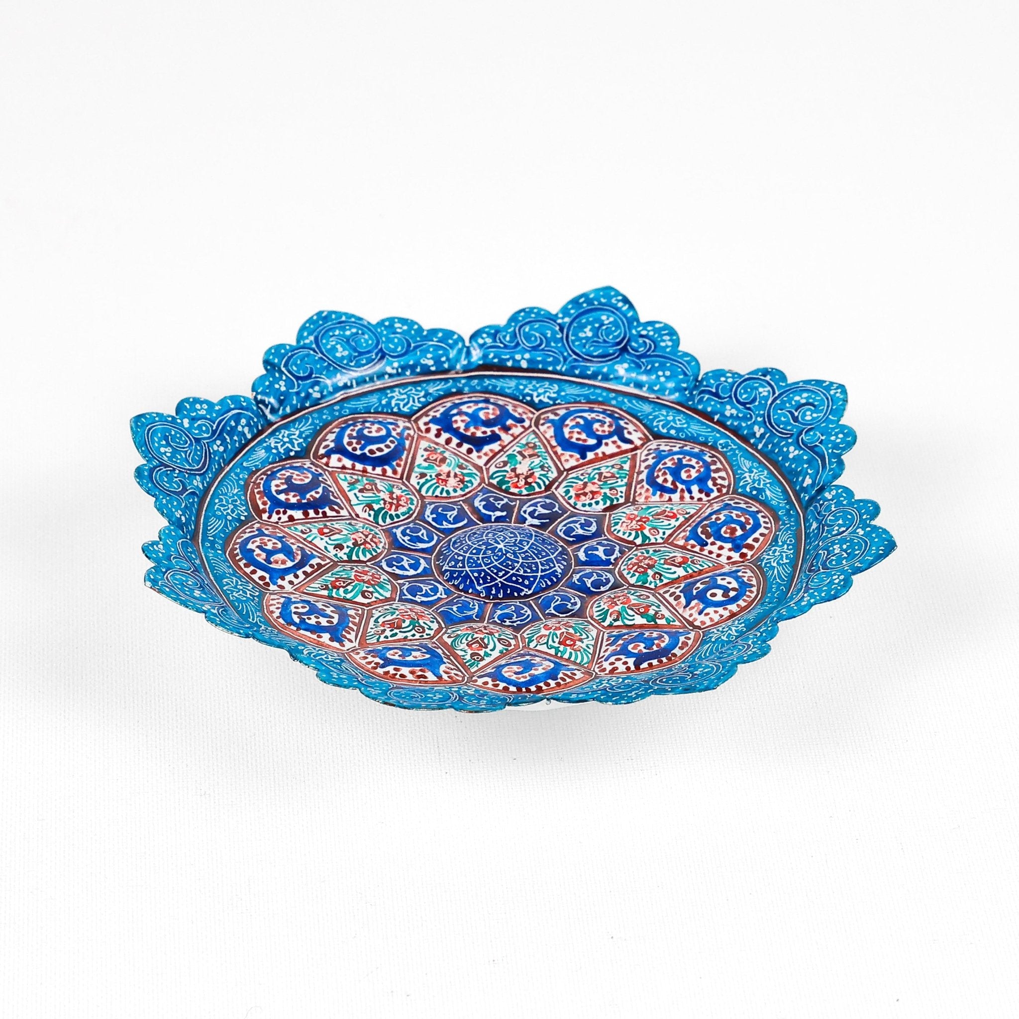 Plate - Size 16 - Regular - Meraas Gallery