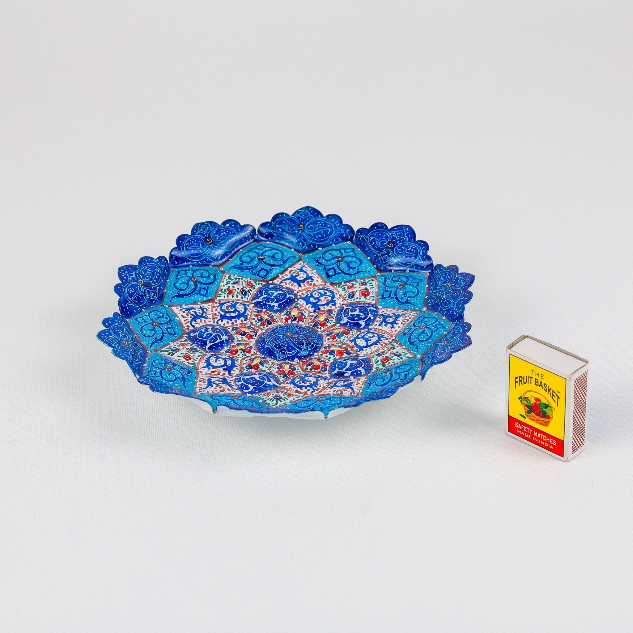 Plate - Size 20 - Regular - Meraas Gallery