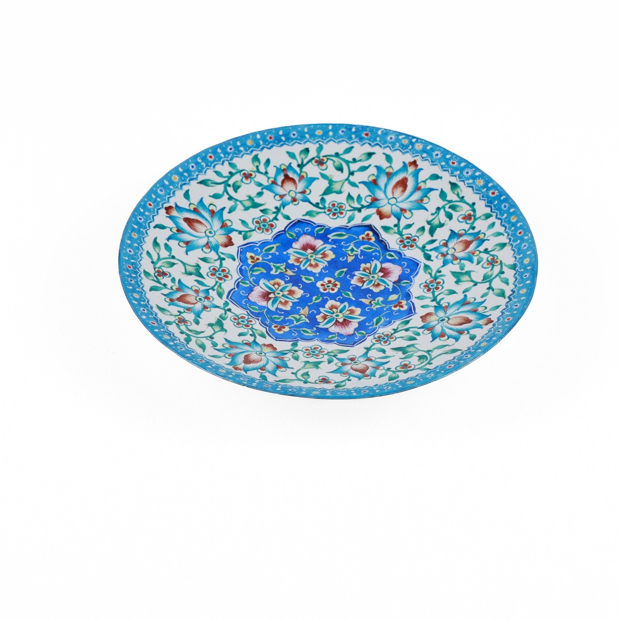 Plate - Size 16 - Embossed - Meraas Gallery