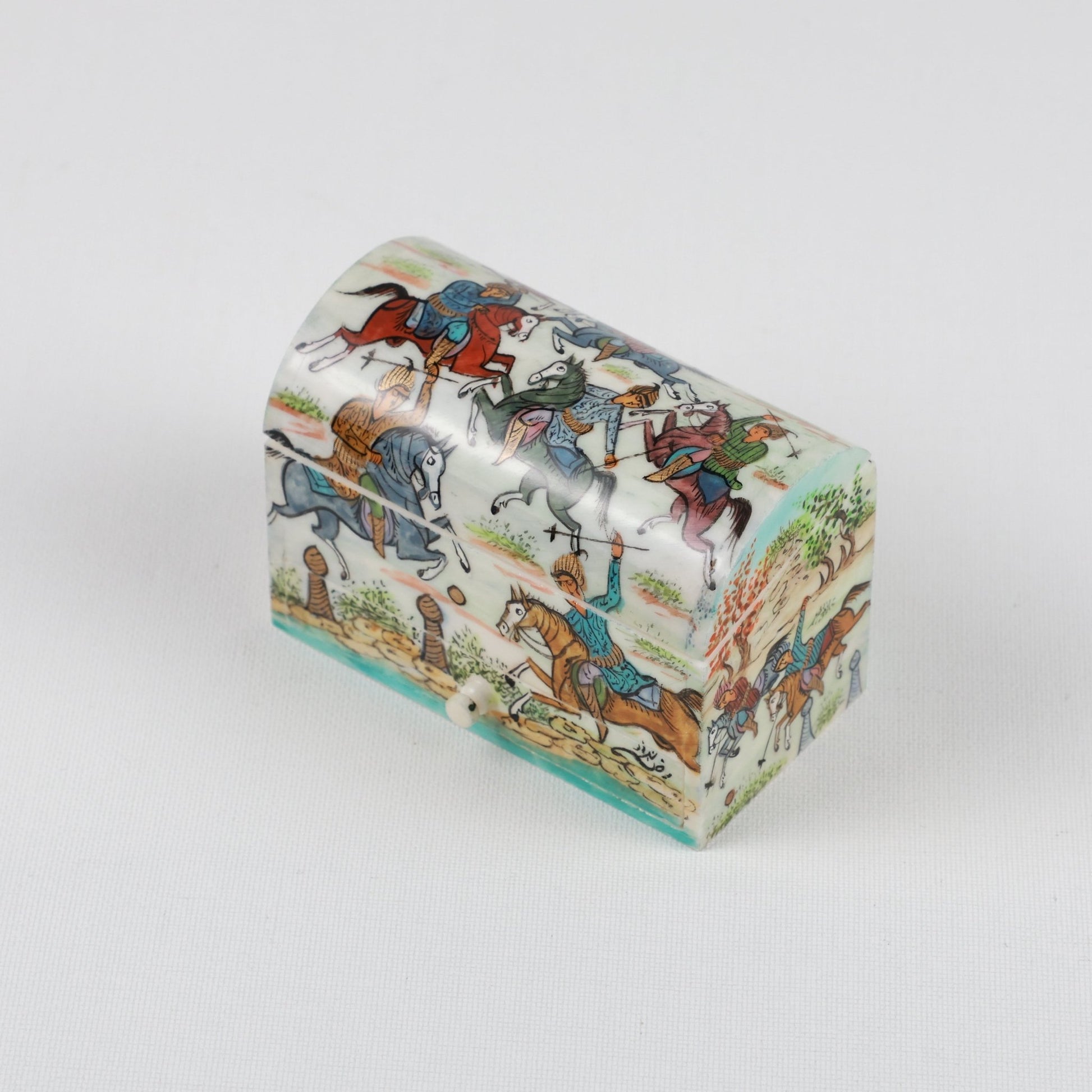 Camel Bone Box - Size 9 - Bagheri Illumination Design - Meraas Gallery