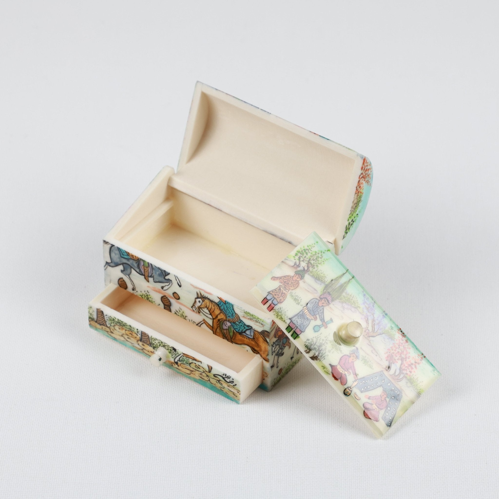 Camel Bone Box - Size 9 - Bagheri Illumination Design - Meraas Gallery