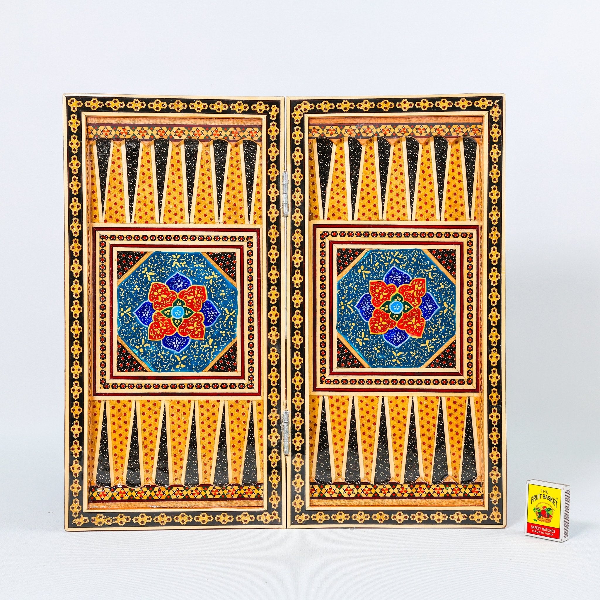 Backgammon & Chess Board – Size 40 – Full Khatam with Column Frame – Tazhib Miniature Painting - 03 - Meraas Gallery