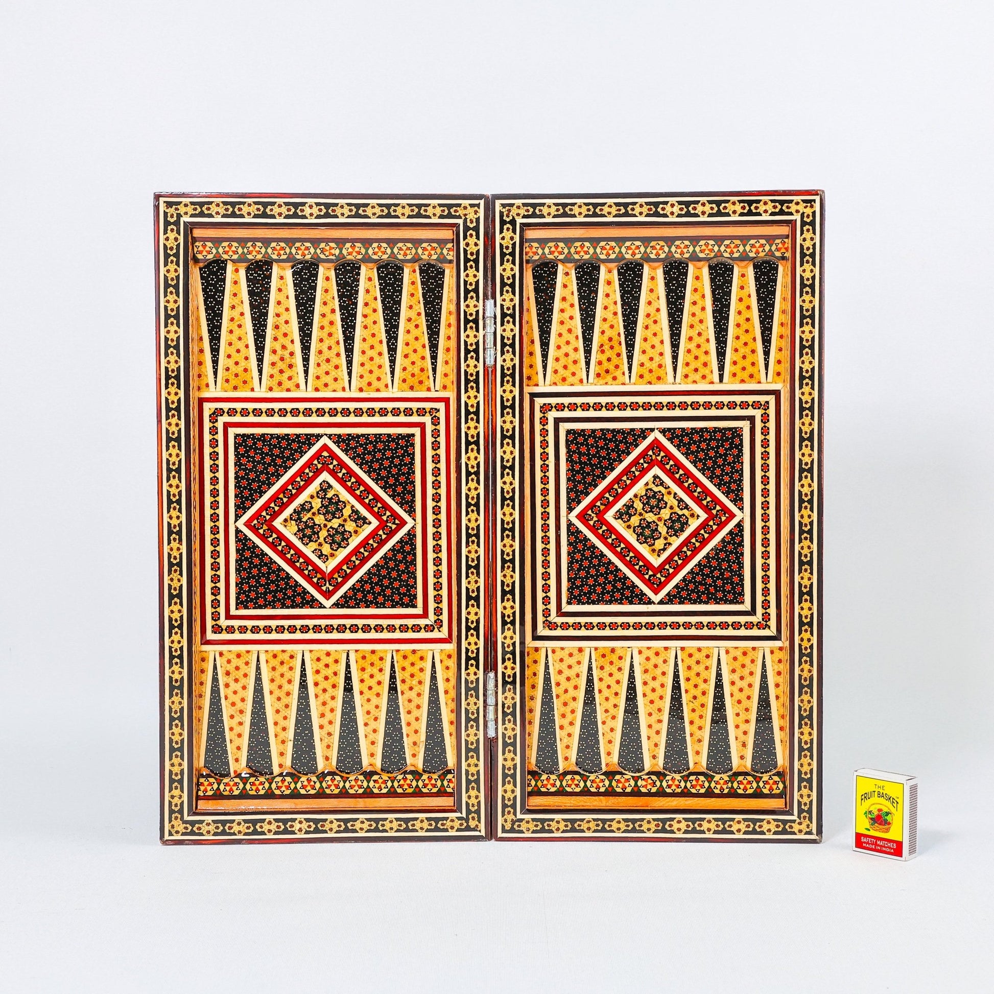 Backgammon & Chess Board – Size 40 – Column Frame – Full Khatam Design - 04 - Meraas Gallery