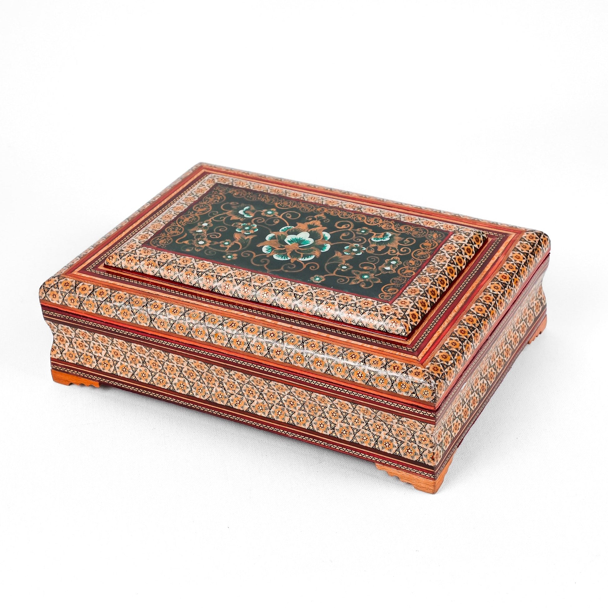 Painting Box – Size 22×30 – Flower and Bird Design - Meraas Gallery