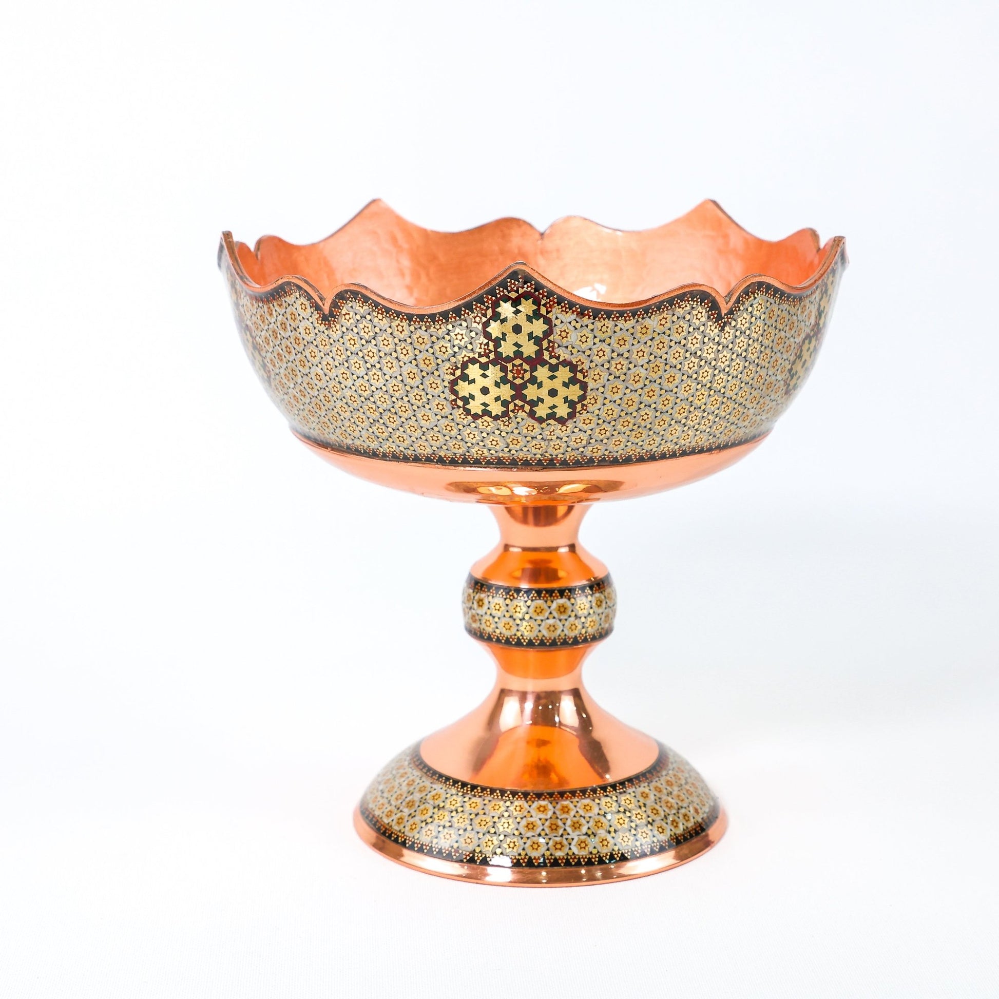 Nut Bowl – Scalloped Rim – Size 20 cm - Meraas Gallery