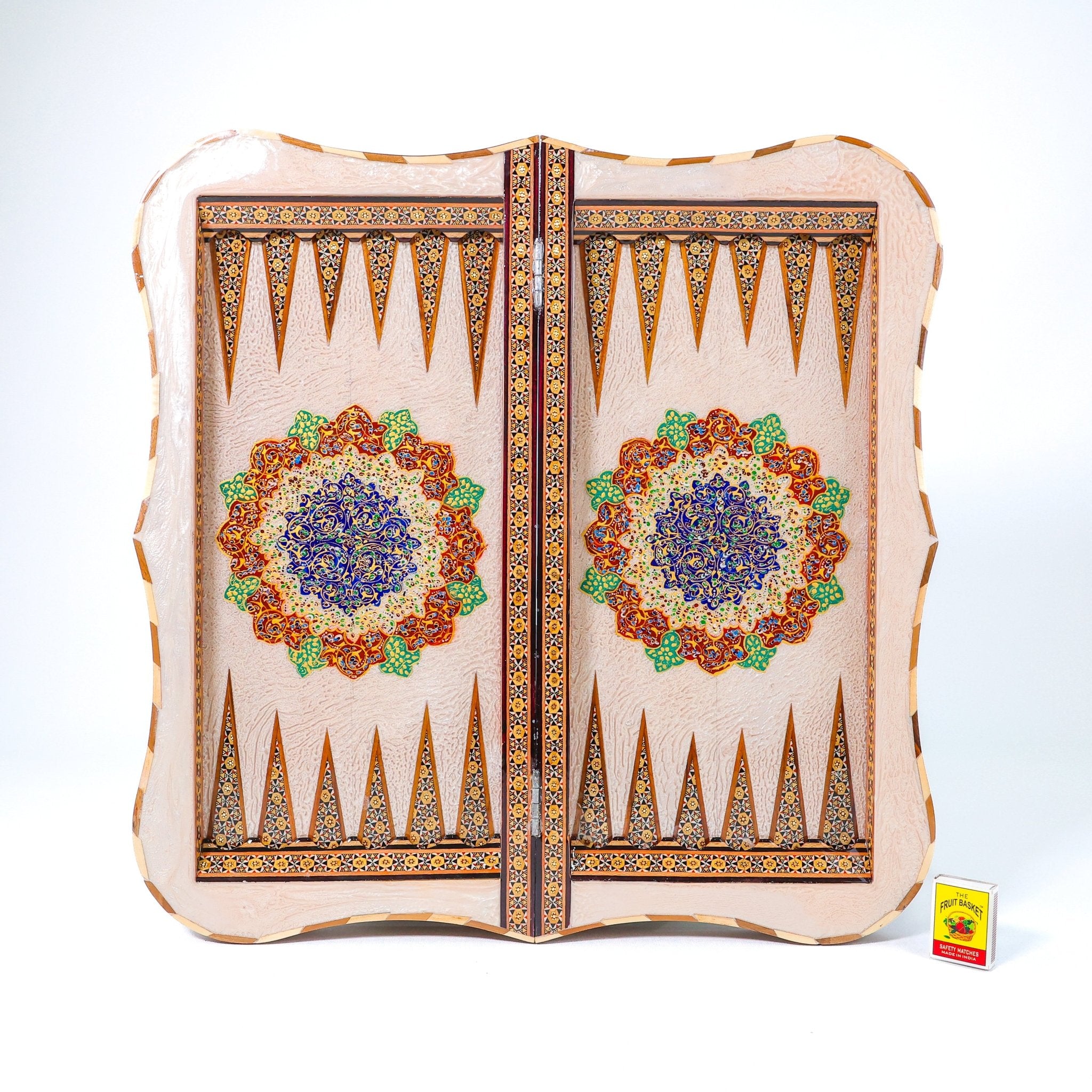 Backgammon & Chess Board – Scalloped Edge – Mother - of - Pearl Interior – Tazhib Design 02 – Size 50 cm - Meraas Gallery