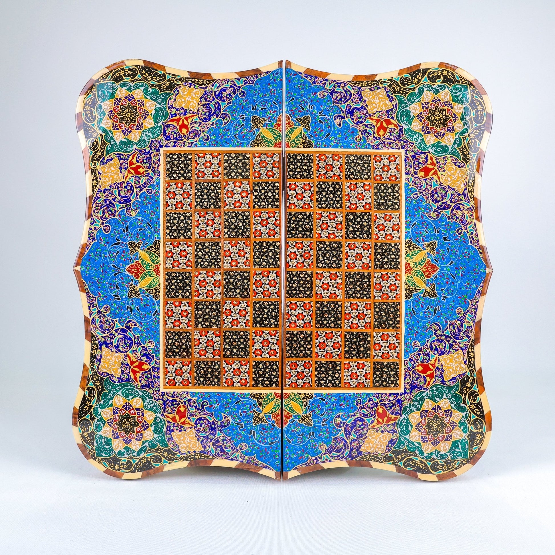 Backgammon & Chess Board – Scalloped Edge – Mother - of - Pearl Interior – Tazhib Design 05 – Size 50 cm - Meraas Gallery