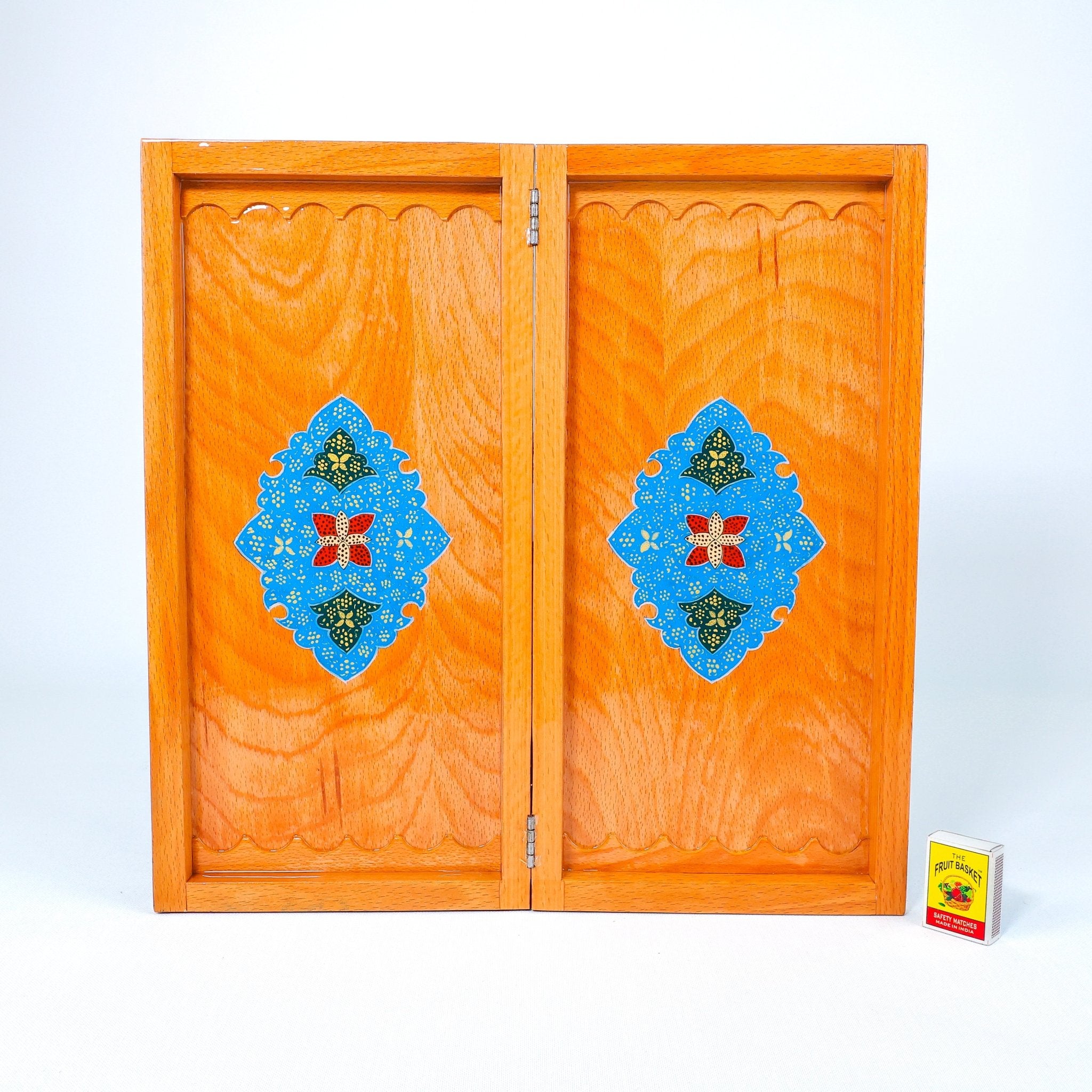 Backgammon Board – Beechwood Interior – Khatam Painting – Design 09 – Size 40 cm - Meraas Gallery