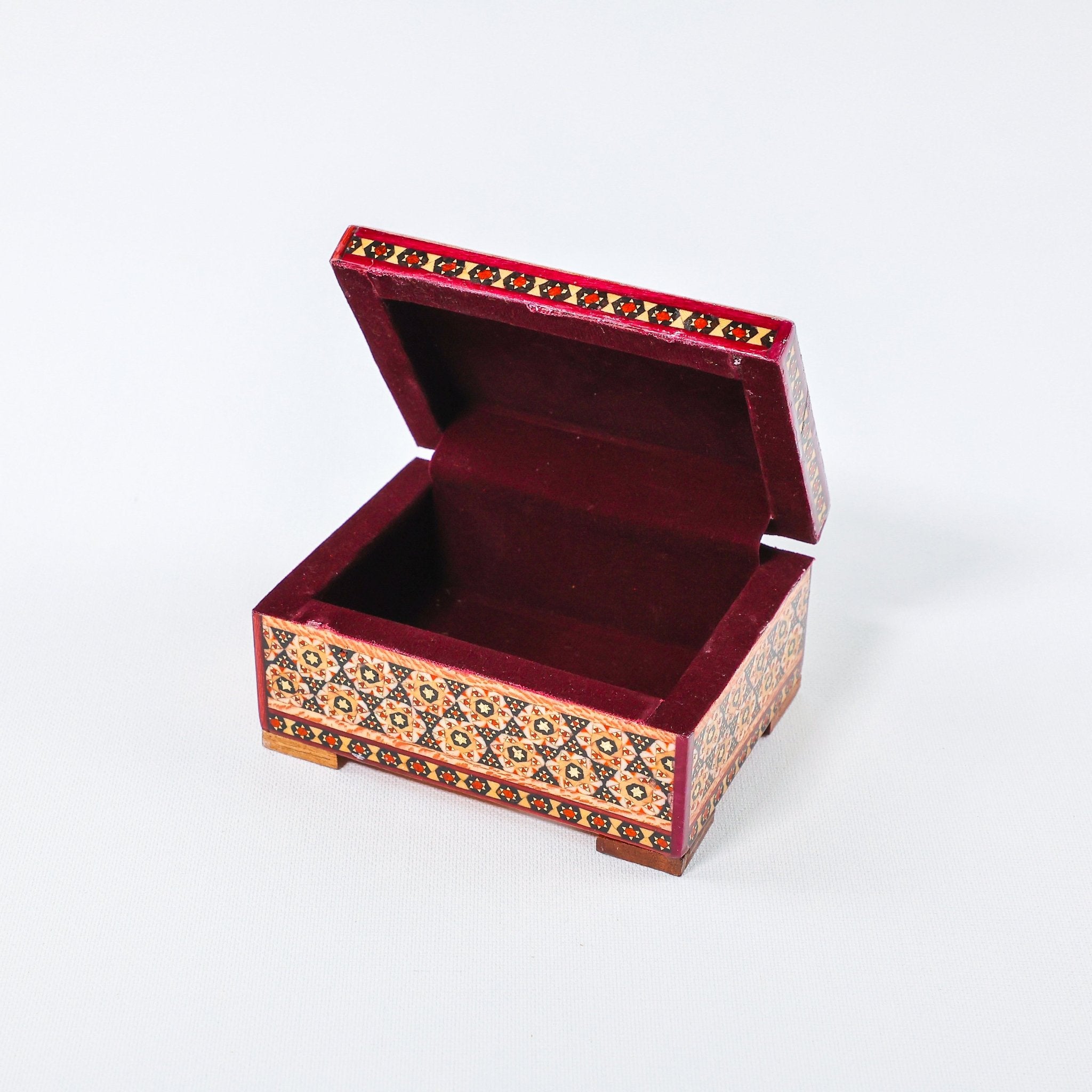 Khatam Box – Tazhib Painting – Velvet Interior – Size 8 × 11 cm - Meraas Gallery