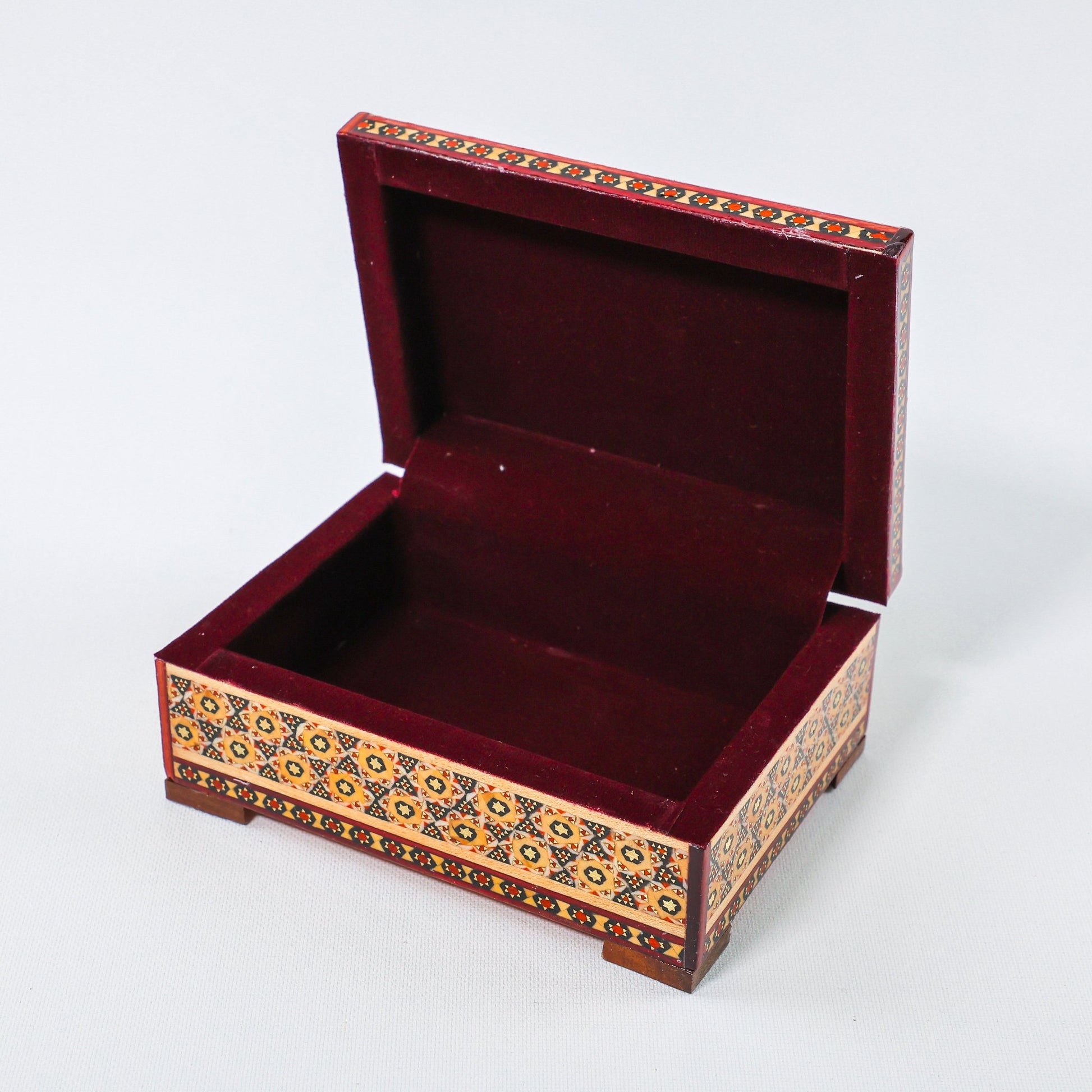 Khatam Box – Tazhib Painting – Velvet Interior (Standard) – Size 10 × 14 cm - Meraas Gallery