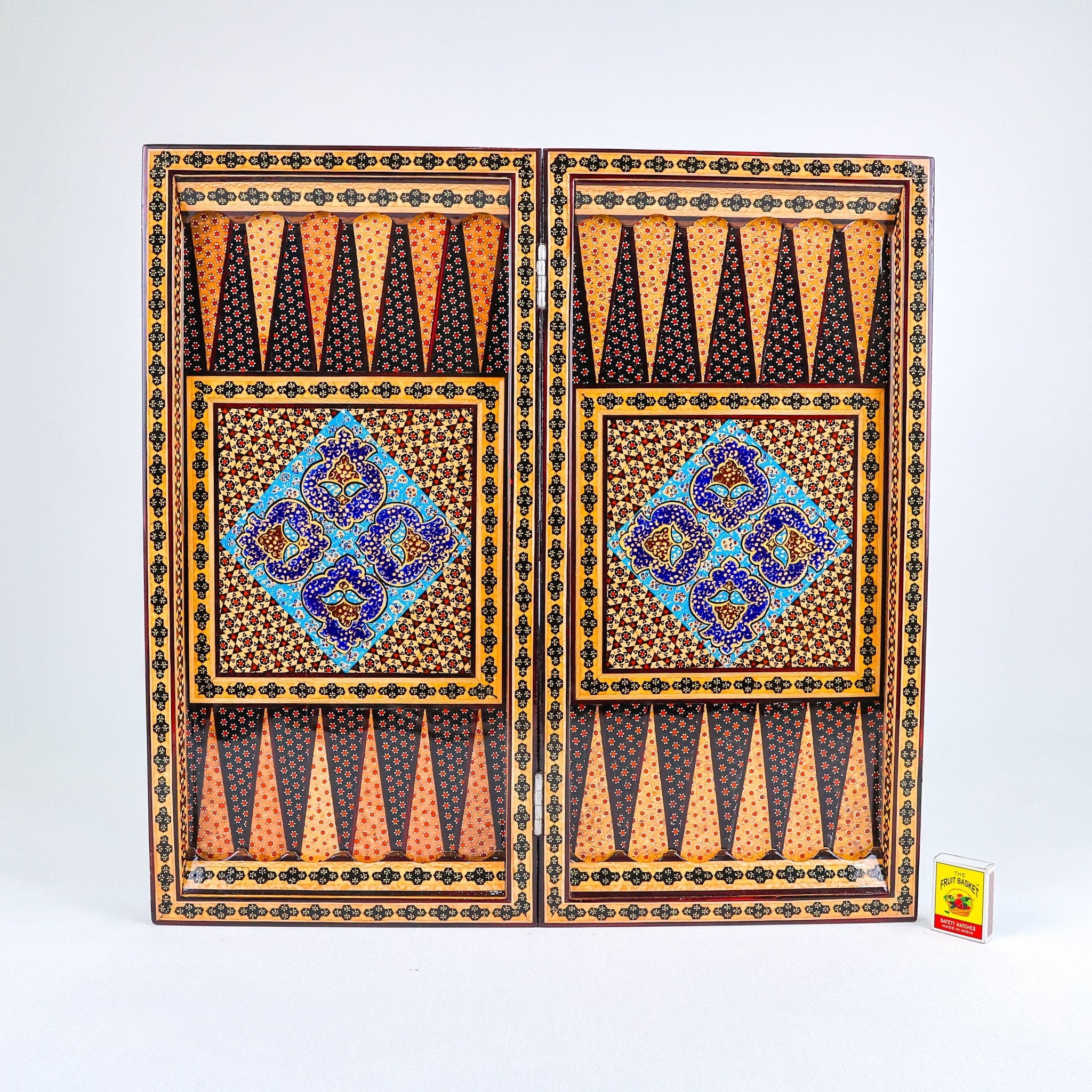 Backgammon & Chess Board – Columned Design – Hand - Painted Tazhib – Design 04 – Size 50 cm - Meraas Gallery
