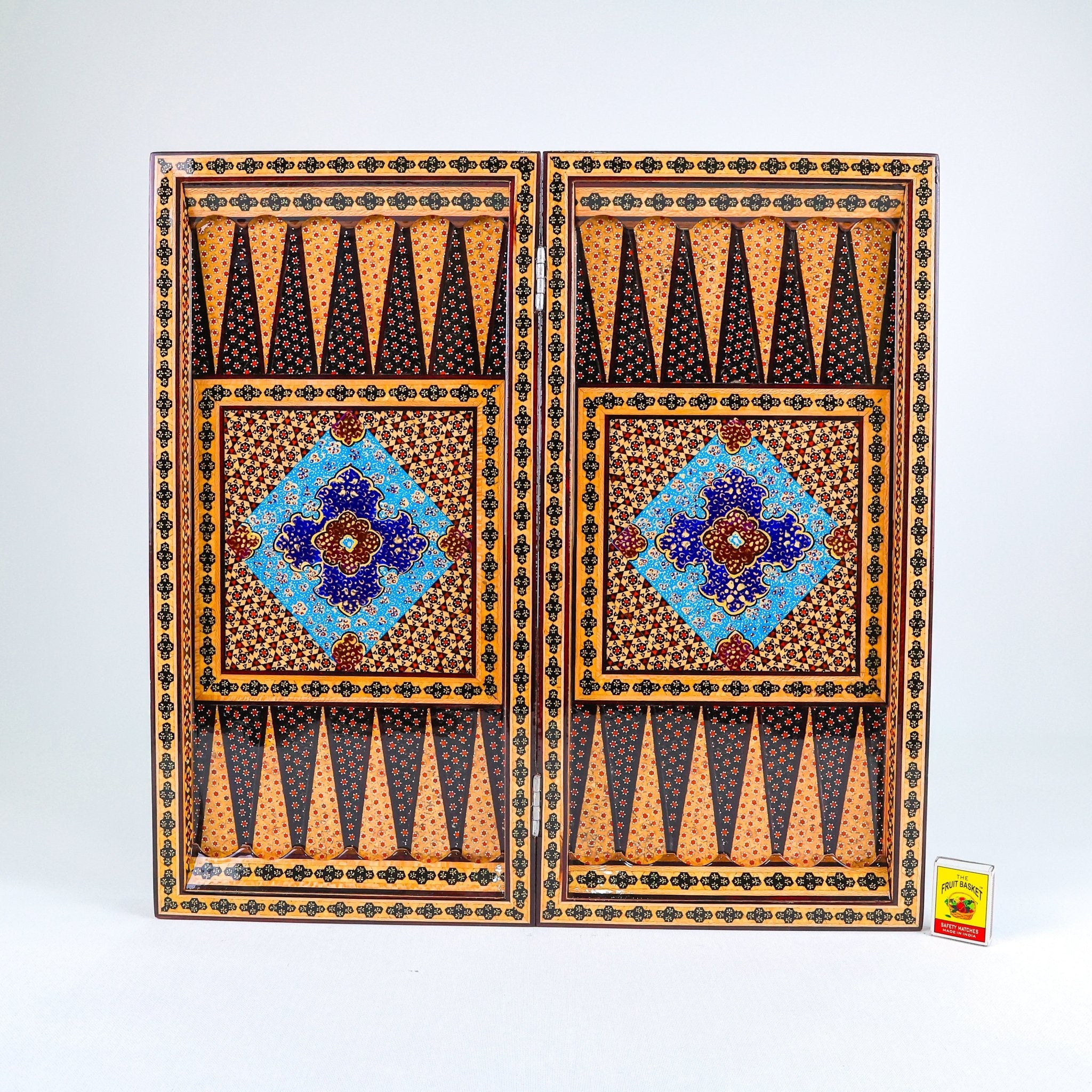 Backgammon & Chess Board – Columned Design – Hand - Painted Tazhib – Design 06 – Size 50 cm - Meraas Gallery