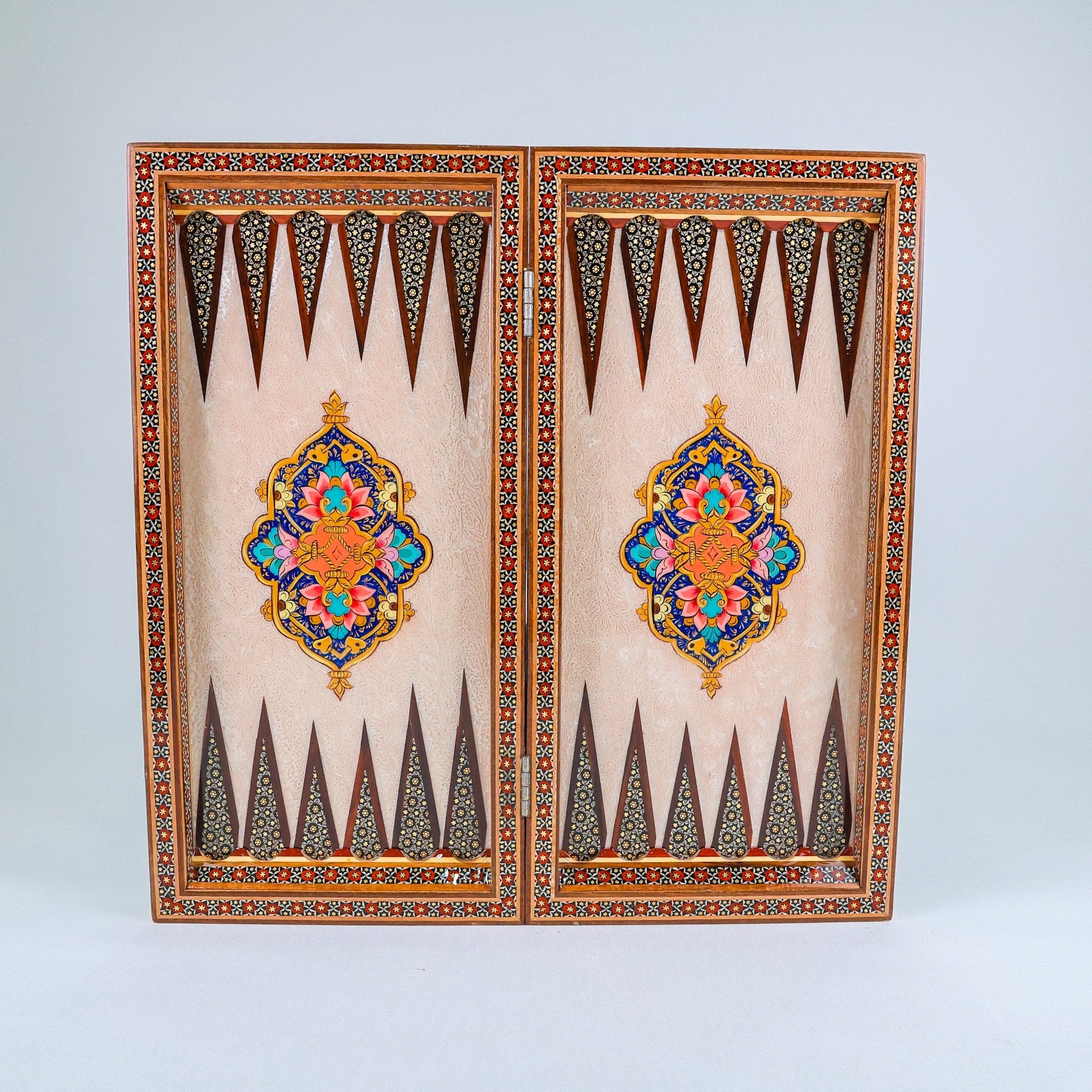 Backgammon & Chess Board – Columned Design – Hand - Painted Tazhib – Design 13 – Size 50 cm - Meraas Gallery