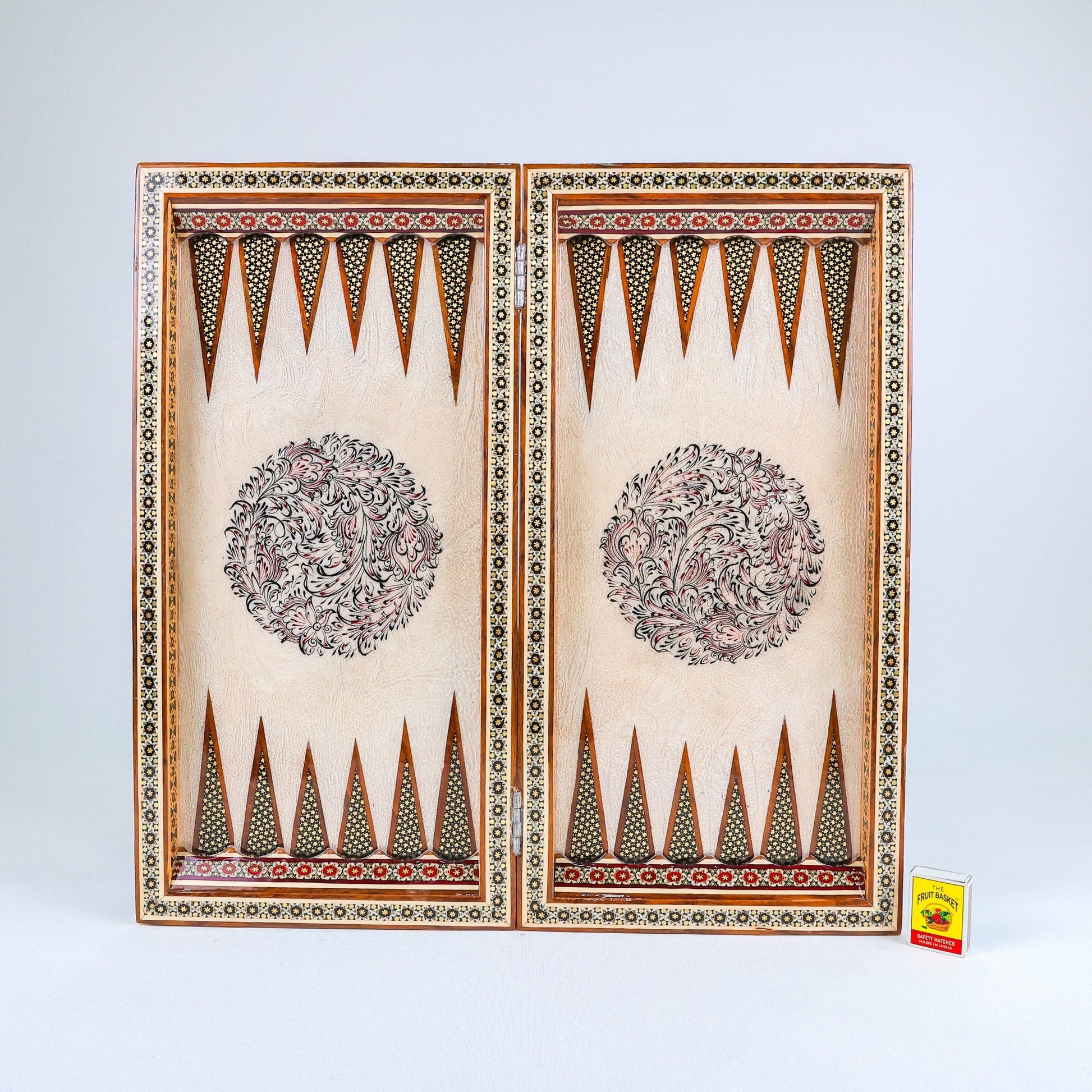 Backgammon & Chess Board – Khatam Inlay – Khatabi Tazhib Style – Design 01 - Meraas Gallery