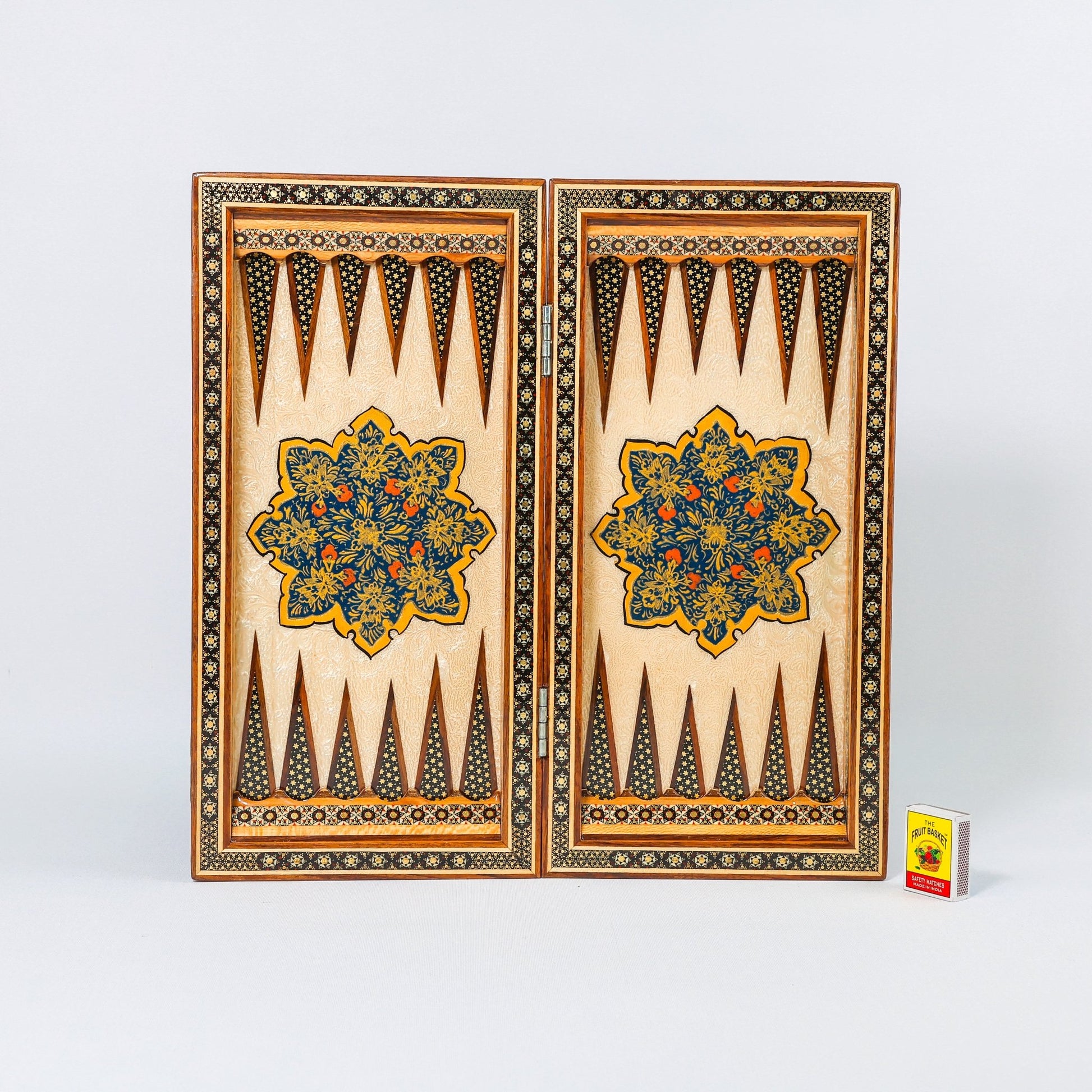 Chess Board Size 40 Shell - Tazhib Design - 04 - Meraas Gallery