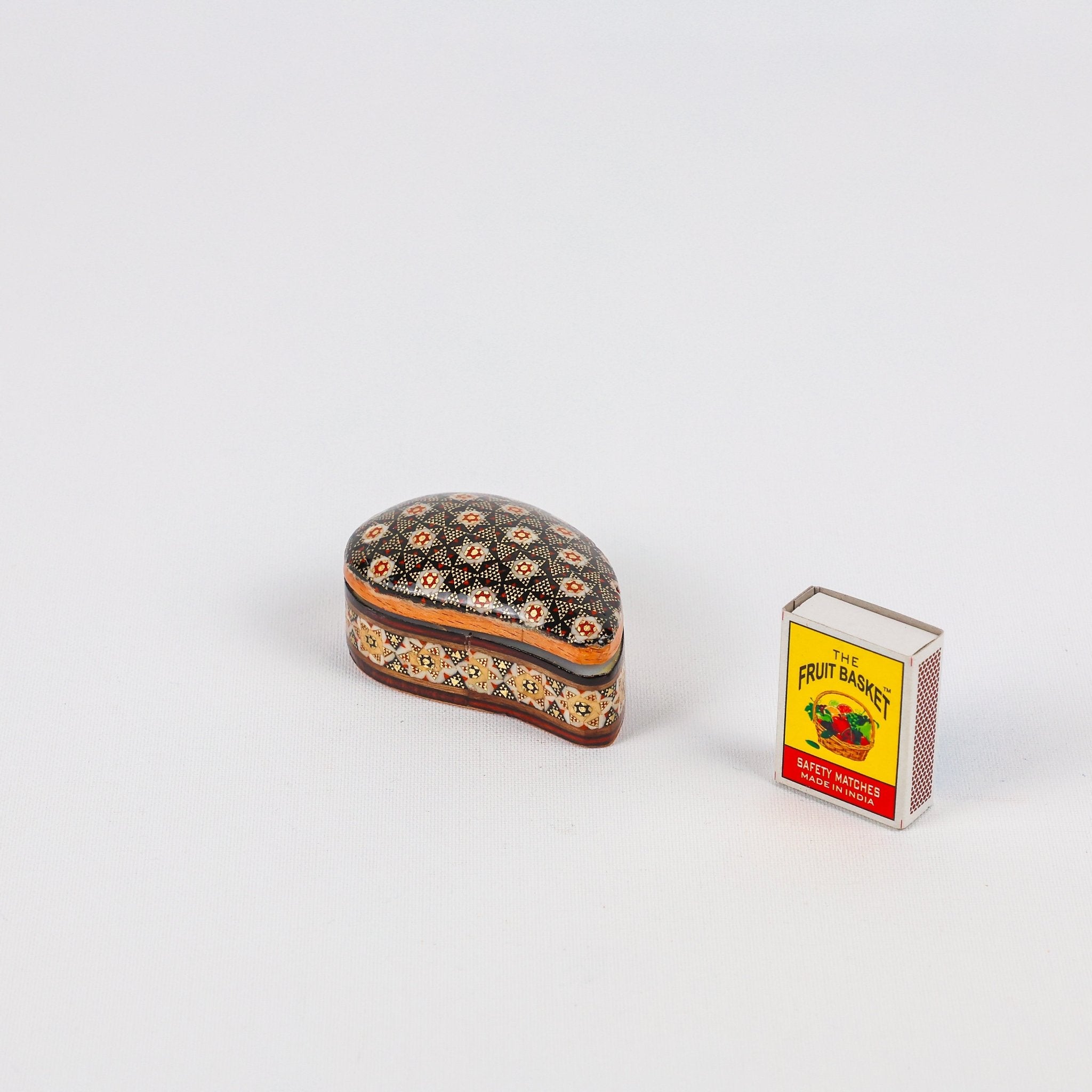 Coin Box Oval Design - Meraas Gallery