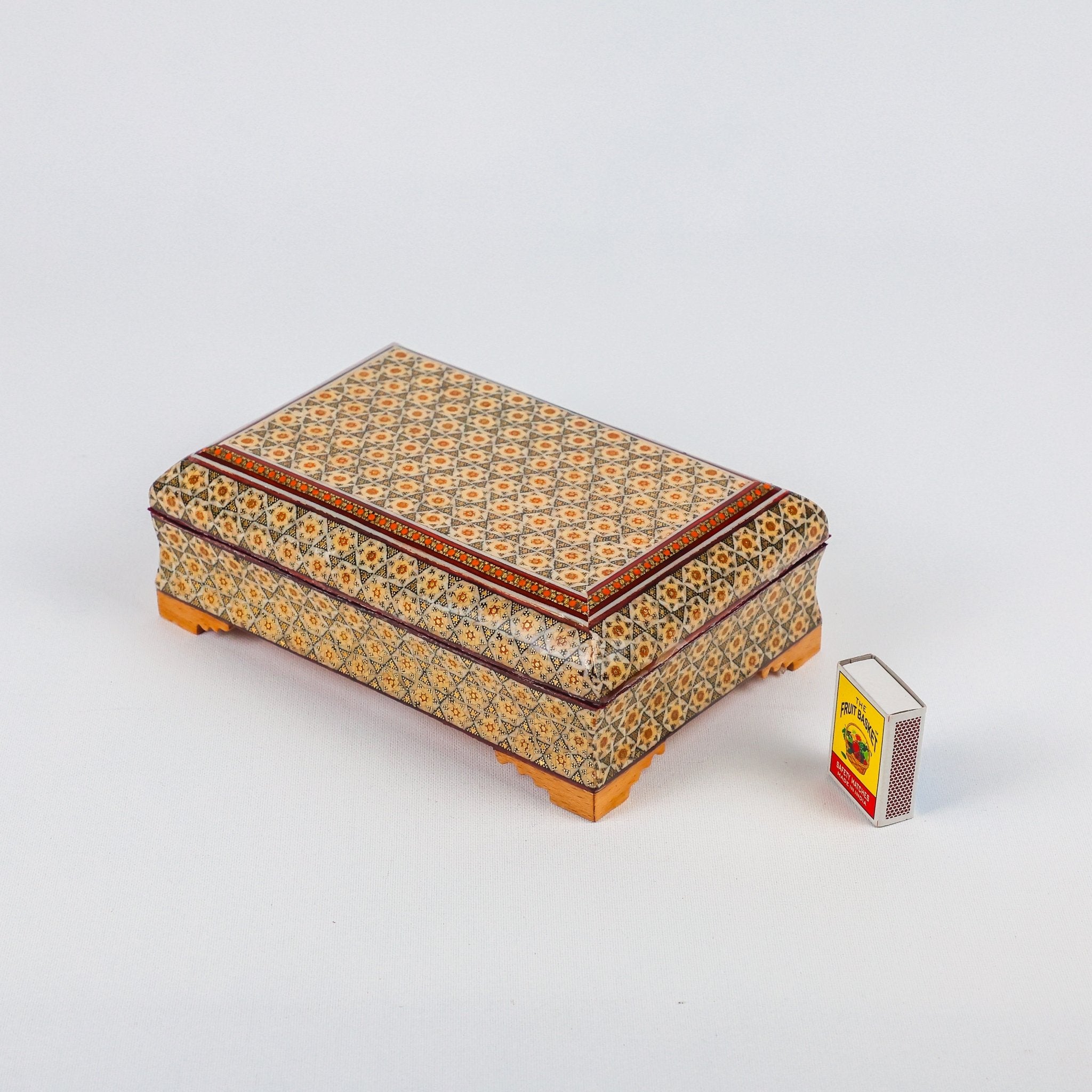 Side - bowl Box Suede Interior - Size 14x22 Cm - Meraas Gallery