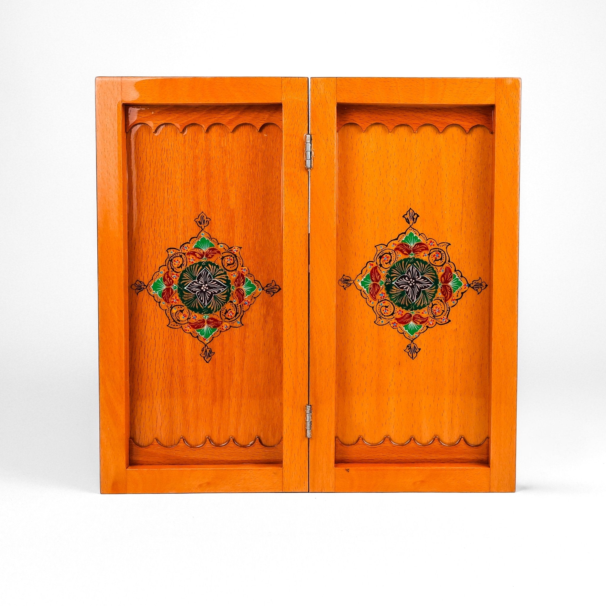 Chess Board - Size 35 - Beechwood Interio - 02 - Meraas Gallery