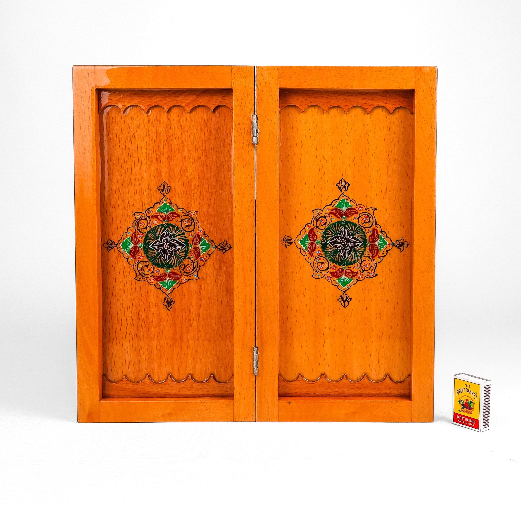 Chess Board - Size 35 - Beechwood Interio - 02 - Meraas Gallery