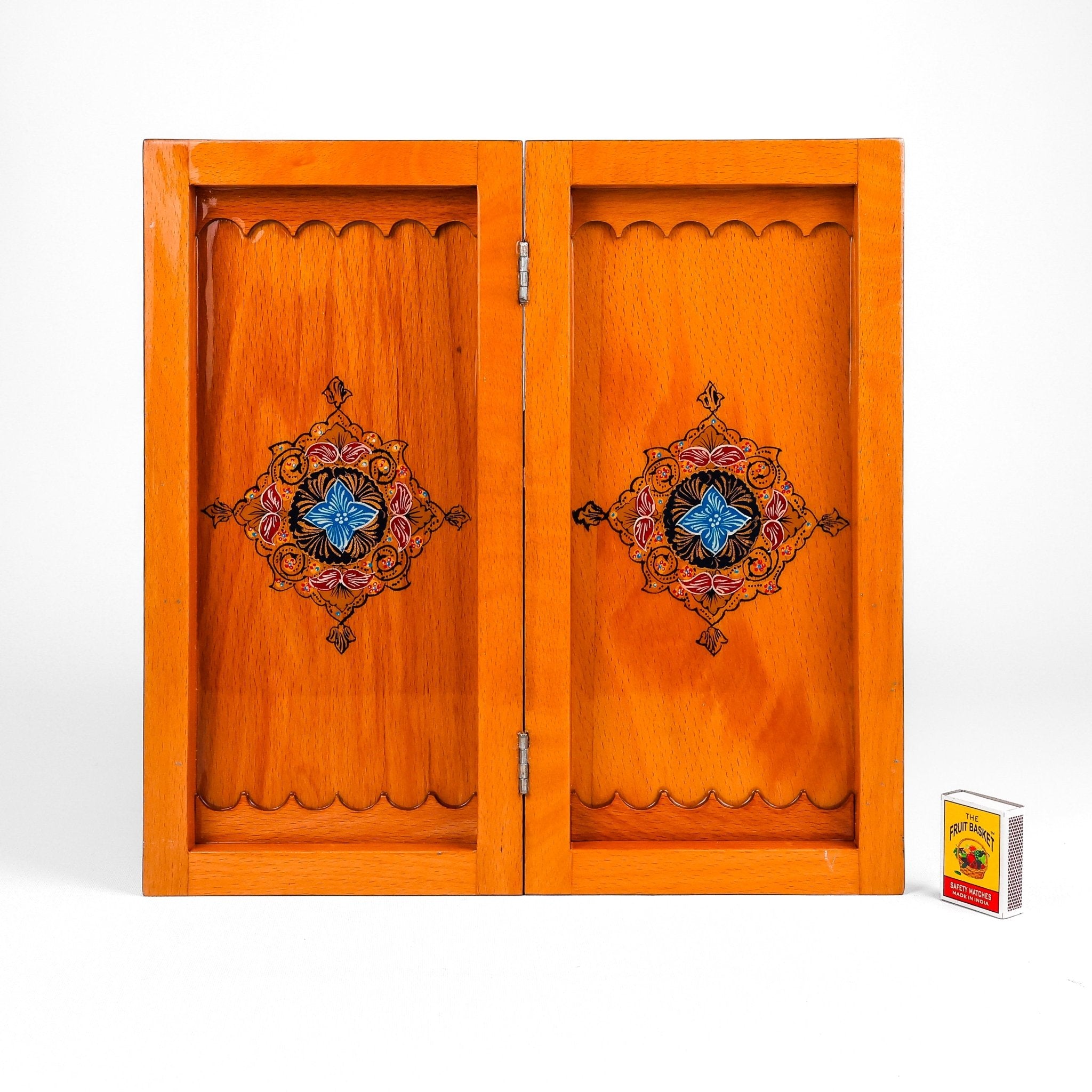 Chess Board - Size 35 - Beechwood Interio - 03 - Meraas Gallery