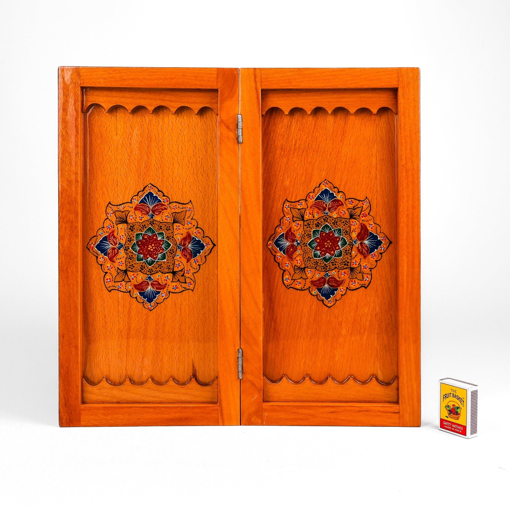 Chess Board - Size 35 - Beechwood Interio - 05 - Meraas Gallery