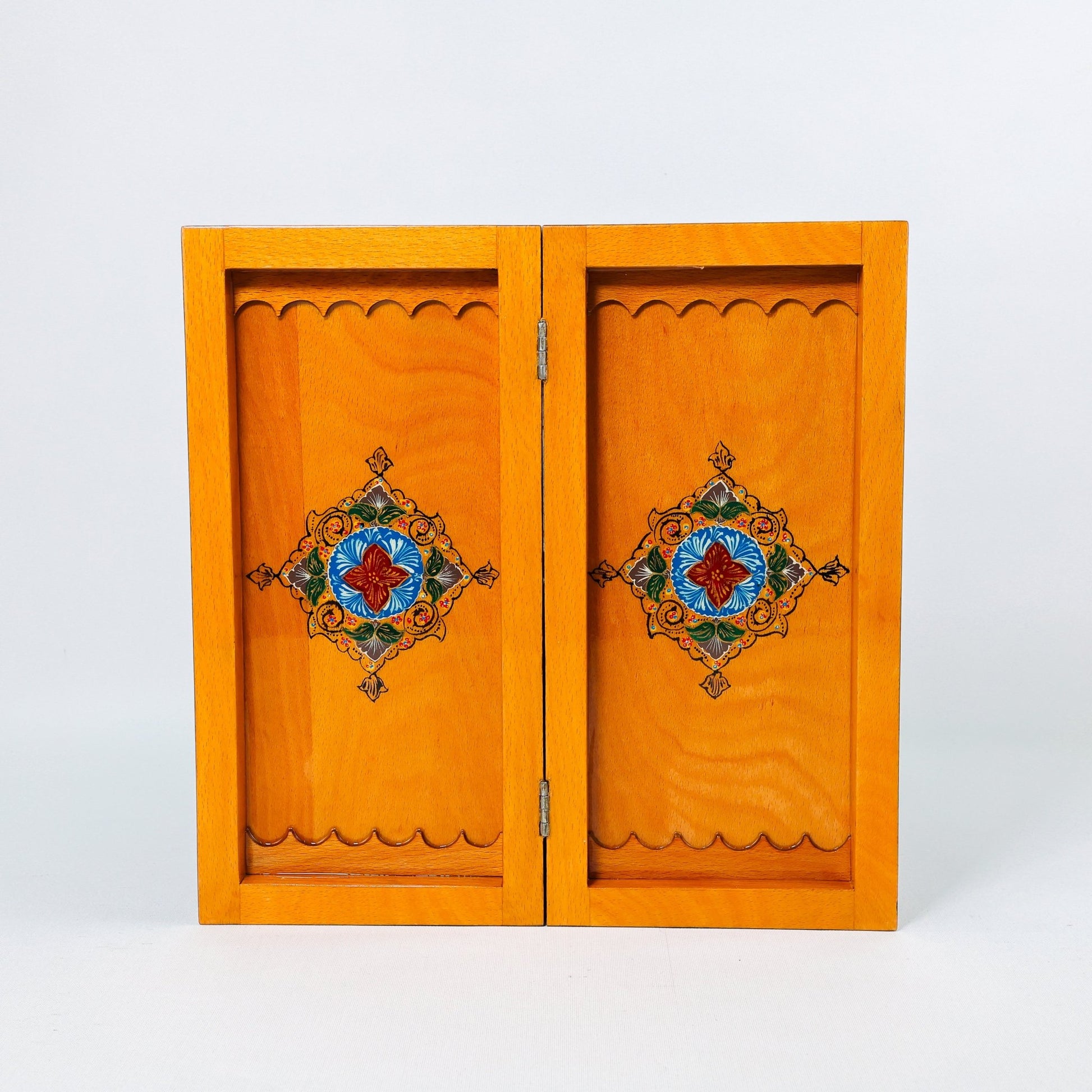 Chess Board - Size 35 - Beechwood Interio - 16 - Meraas Gallery