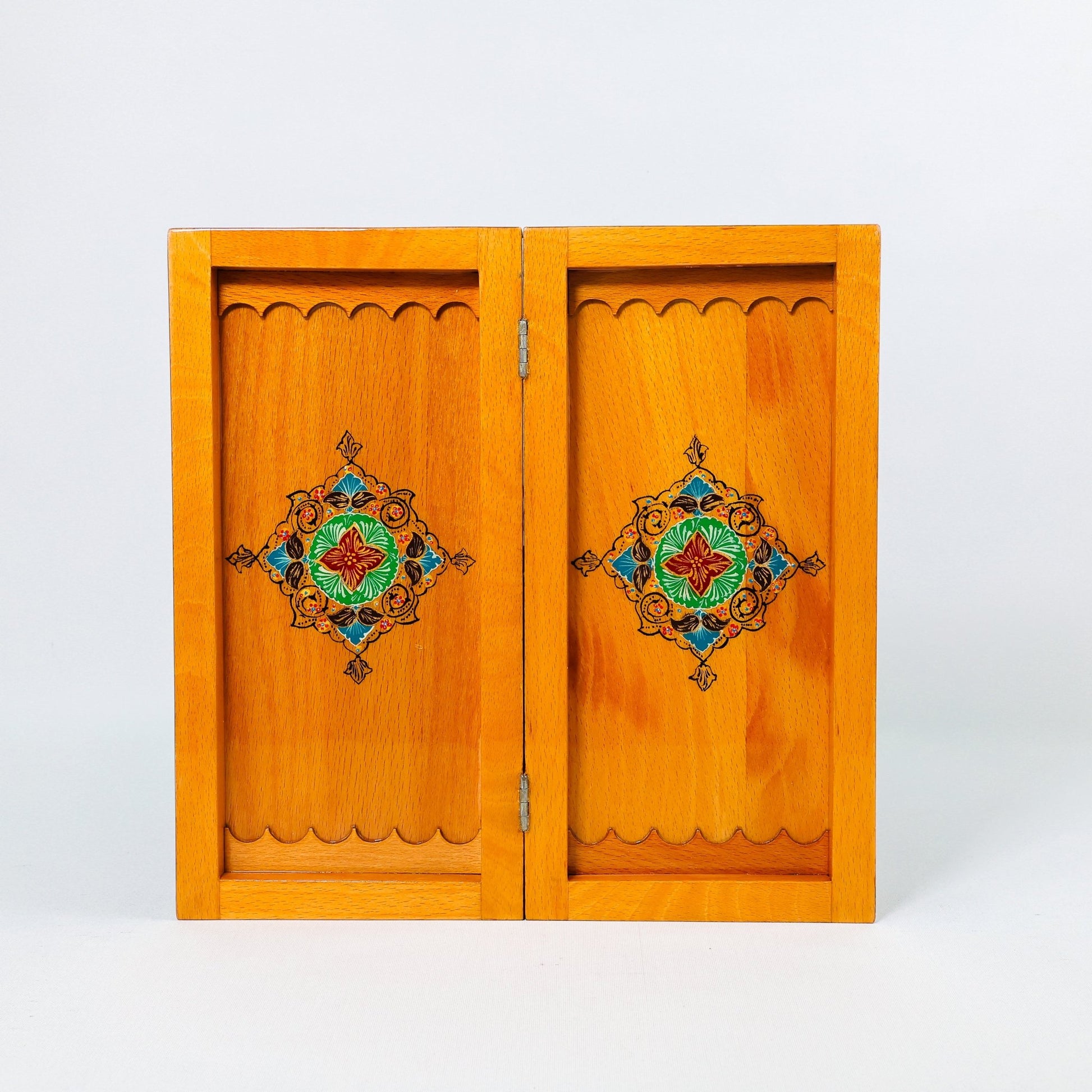 Chess Board - Size 35 - Beechwood Interio - 17 - Meraas Gallery