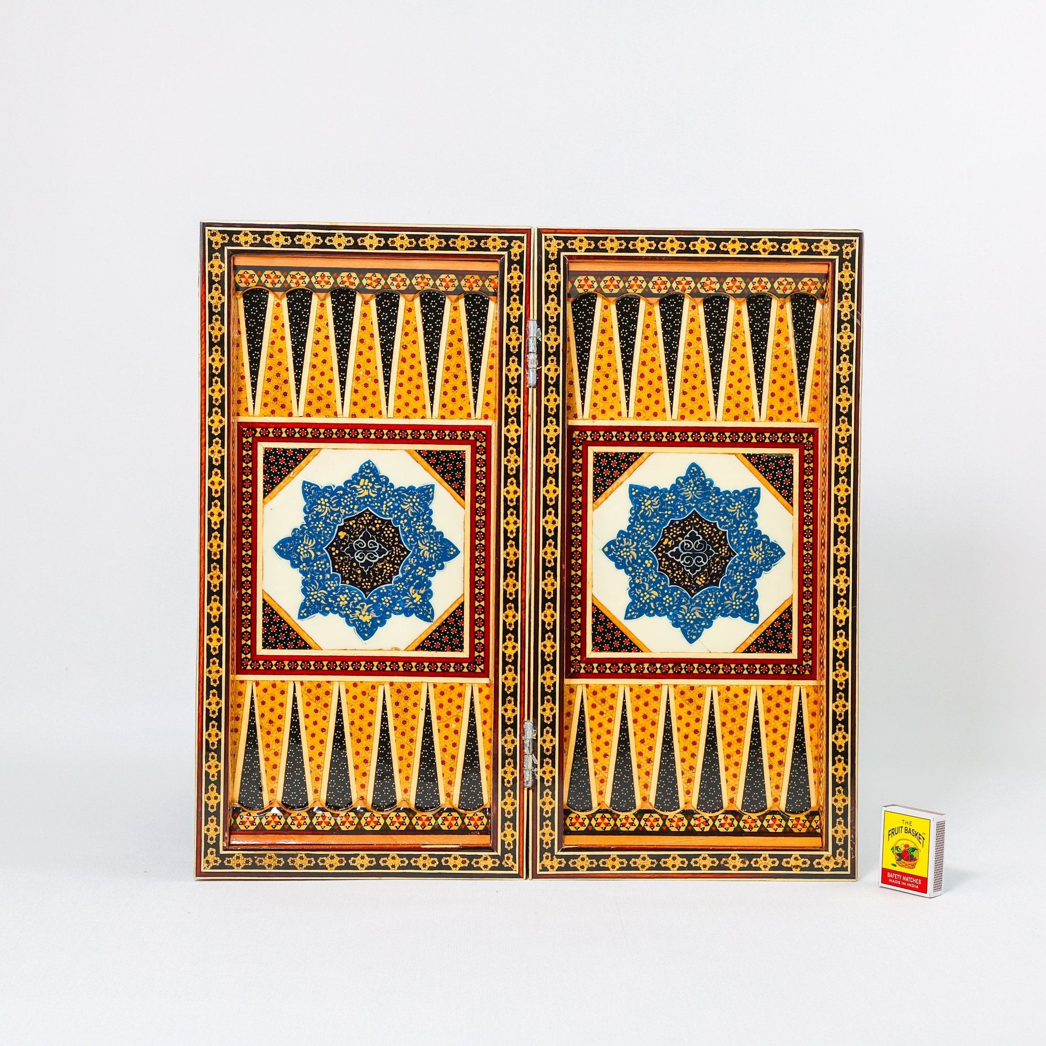 Chess Board - Size 40 - Tazhib & Flower Design - 12 - Meraas Gallery