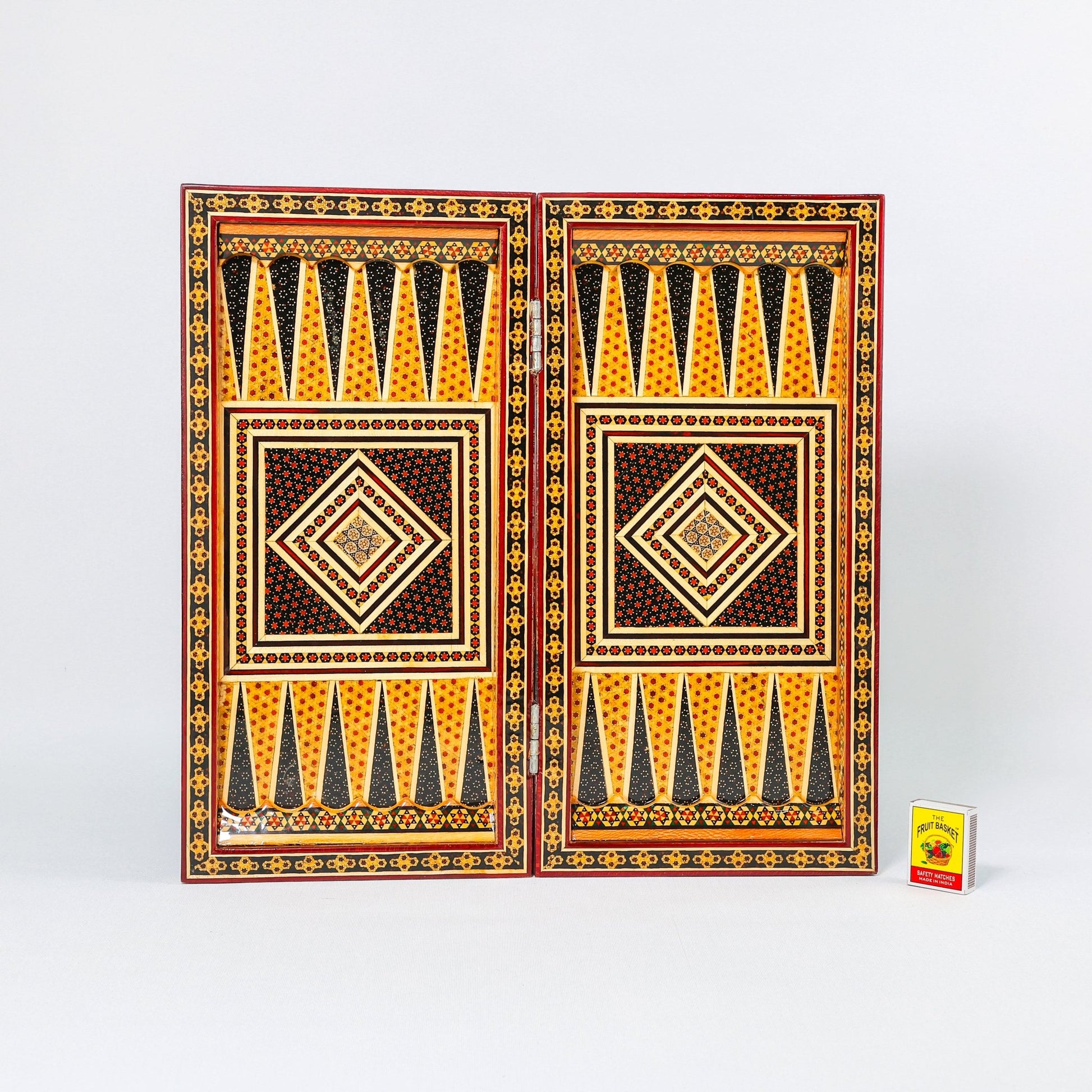 Chess Board - Size 40 - Tazhib & Flower Design - 18 - Meraas Gallery