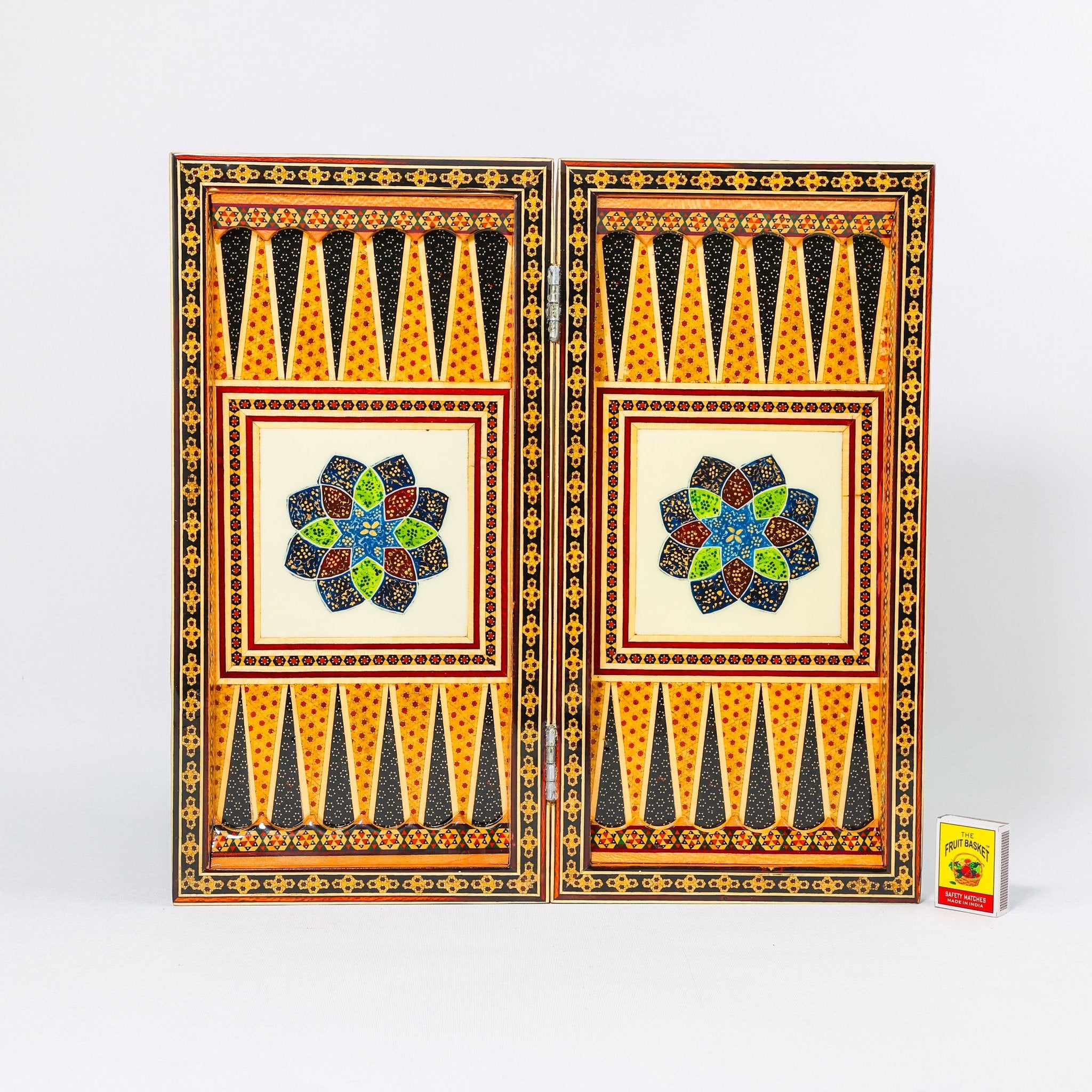 Chess Board - Size 40 - Tazhib & Flower Design - 25 - Meraas Gallery