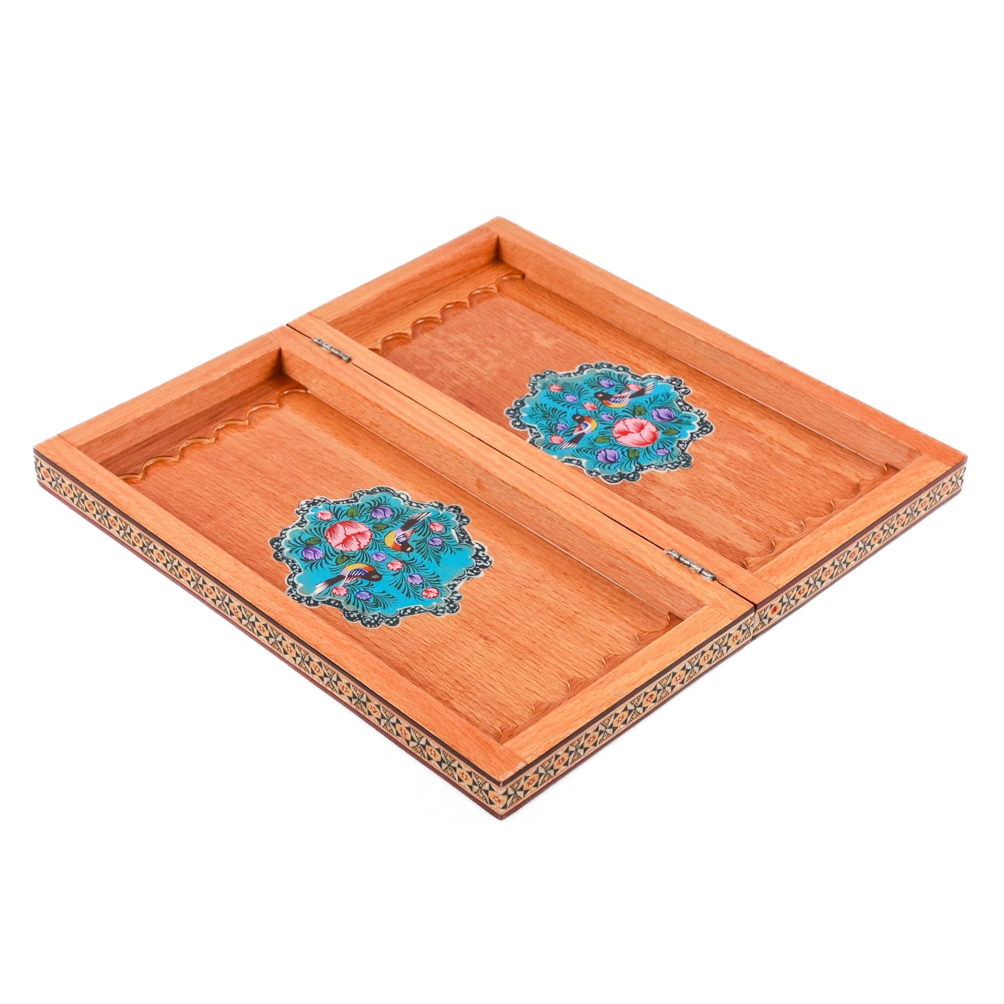 Chess Board - Size 30 - Beechwood Interior - 01 - Meraas Gallery