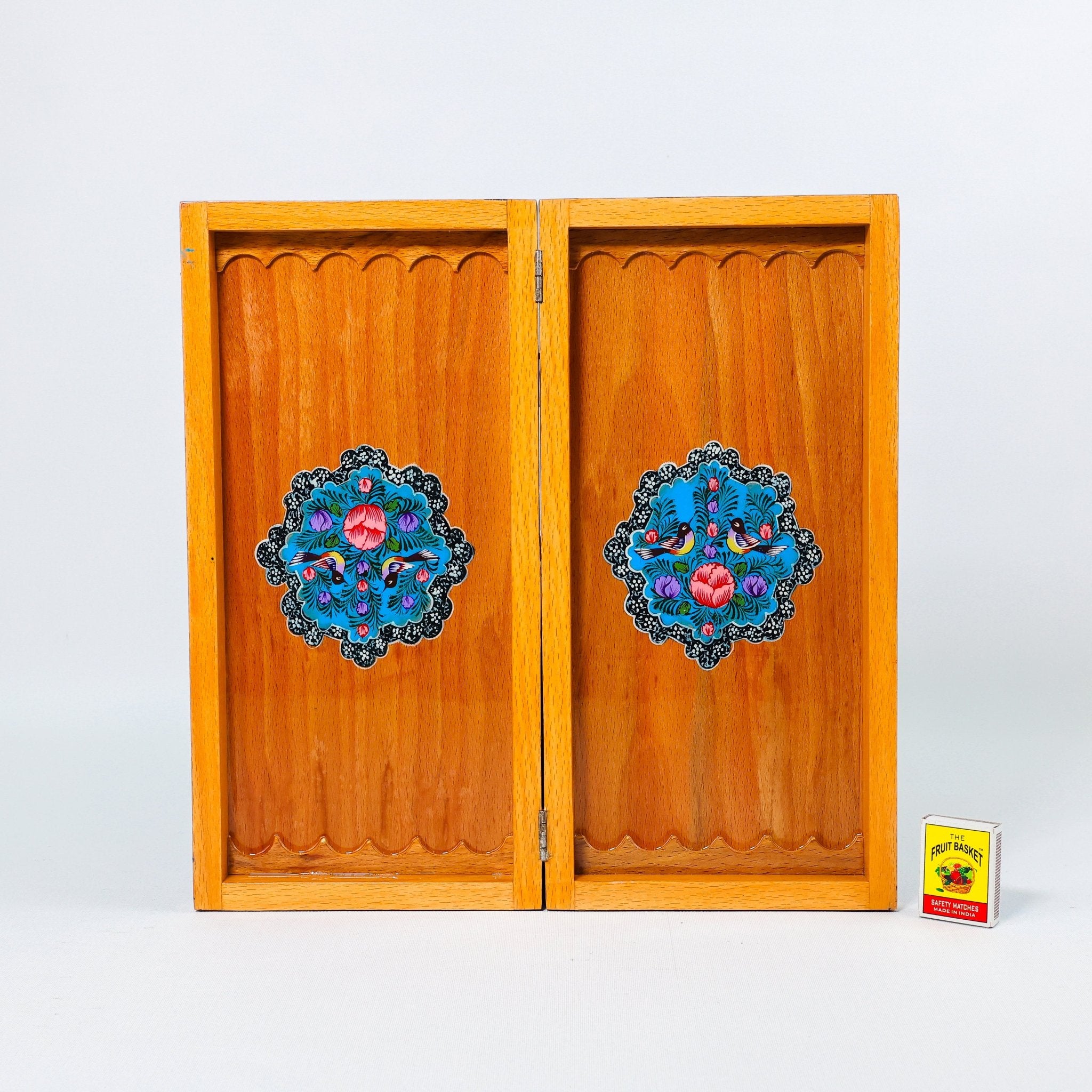 Chess Board - Size 35 - Beechwood Interior - 04 - Meraas Gallery