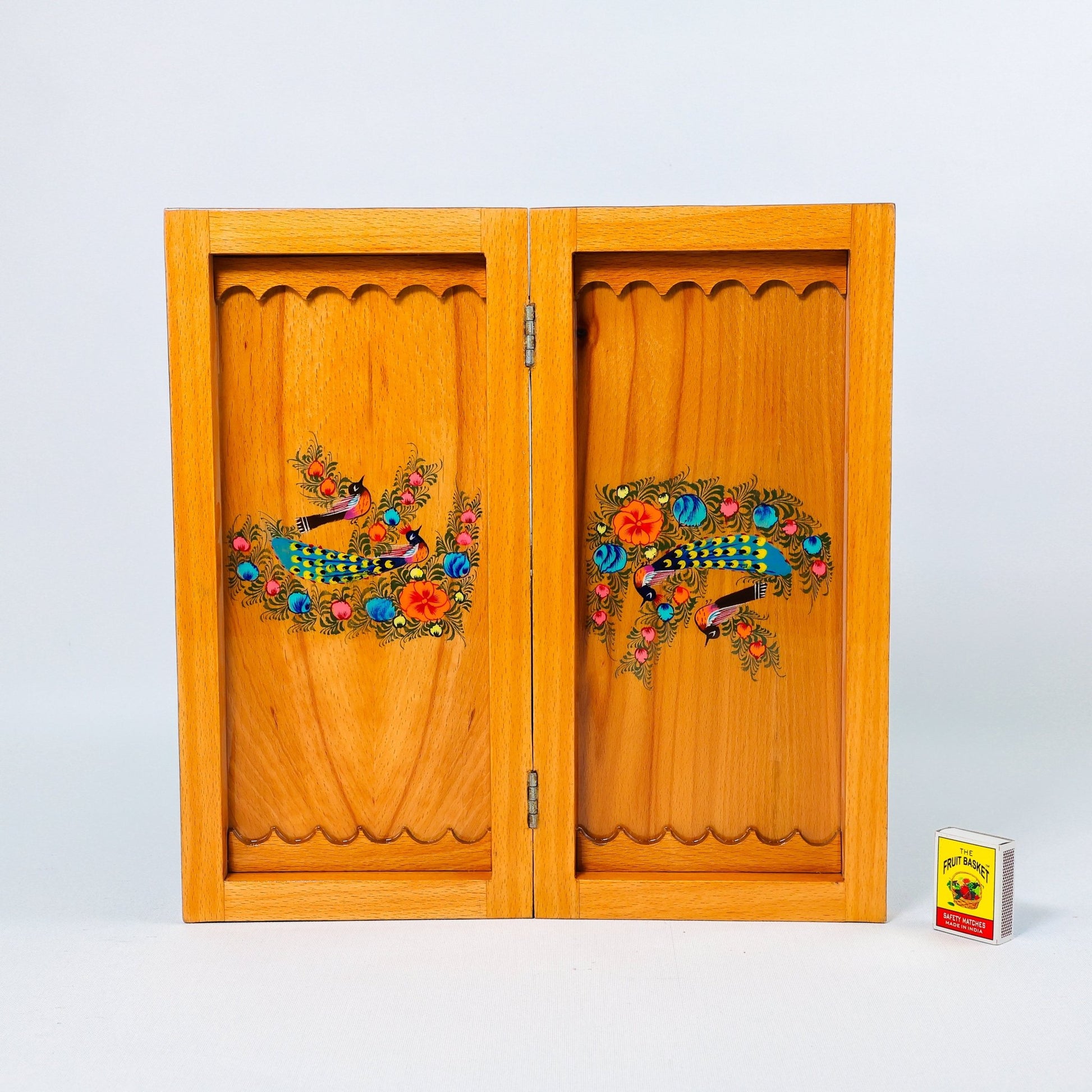 Chess Board - Size 35 - Beechwood Interior - 05 - Meraas Gallery