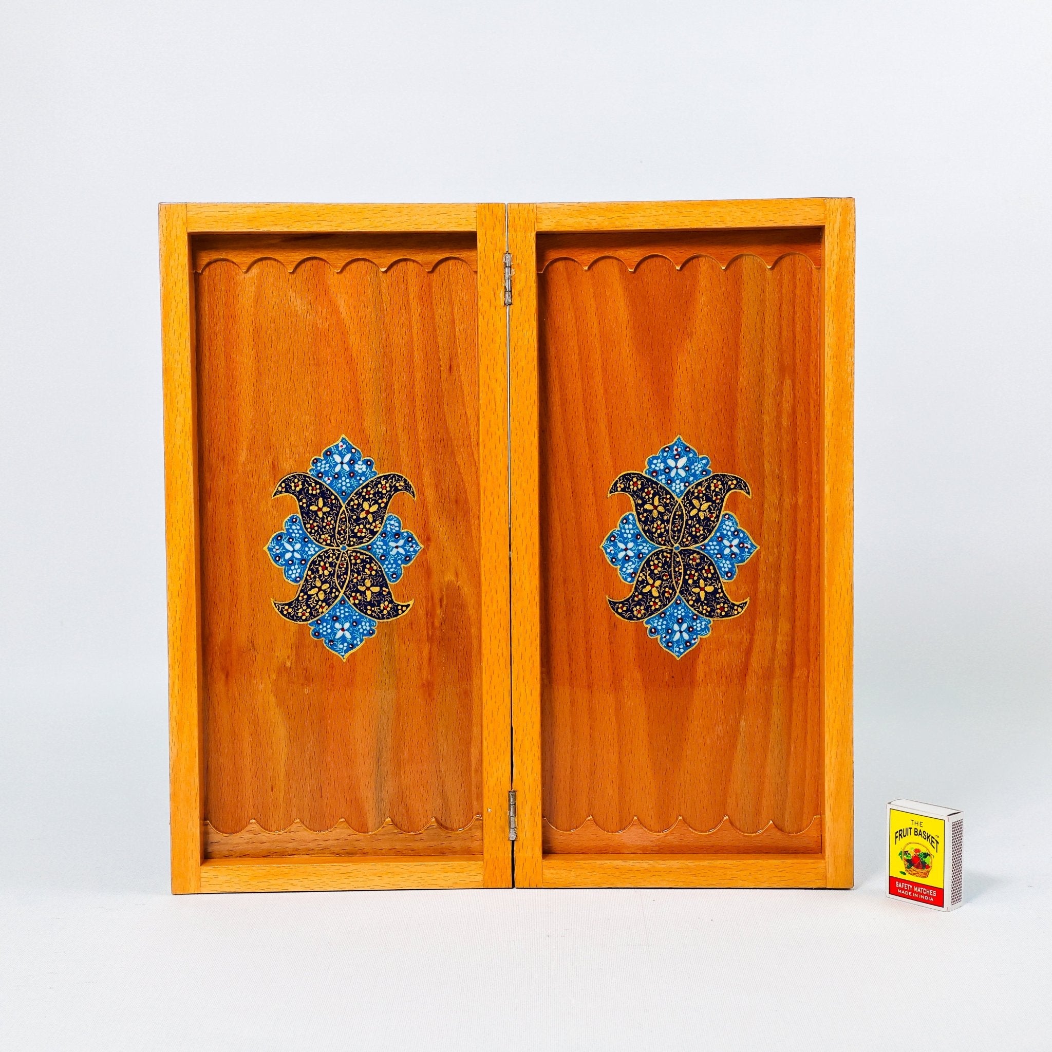 Chess Board - Size 35 - Beechwood Interior - 06 - Meraas Gallery