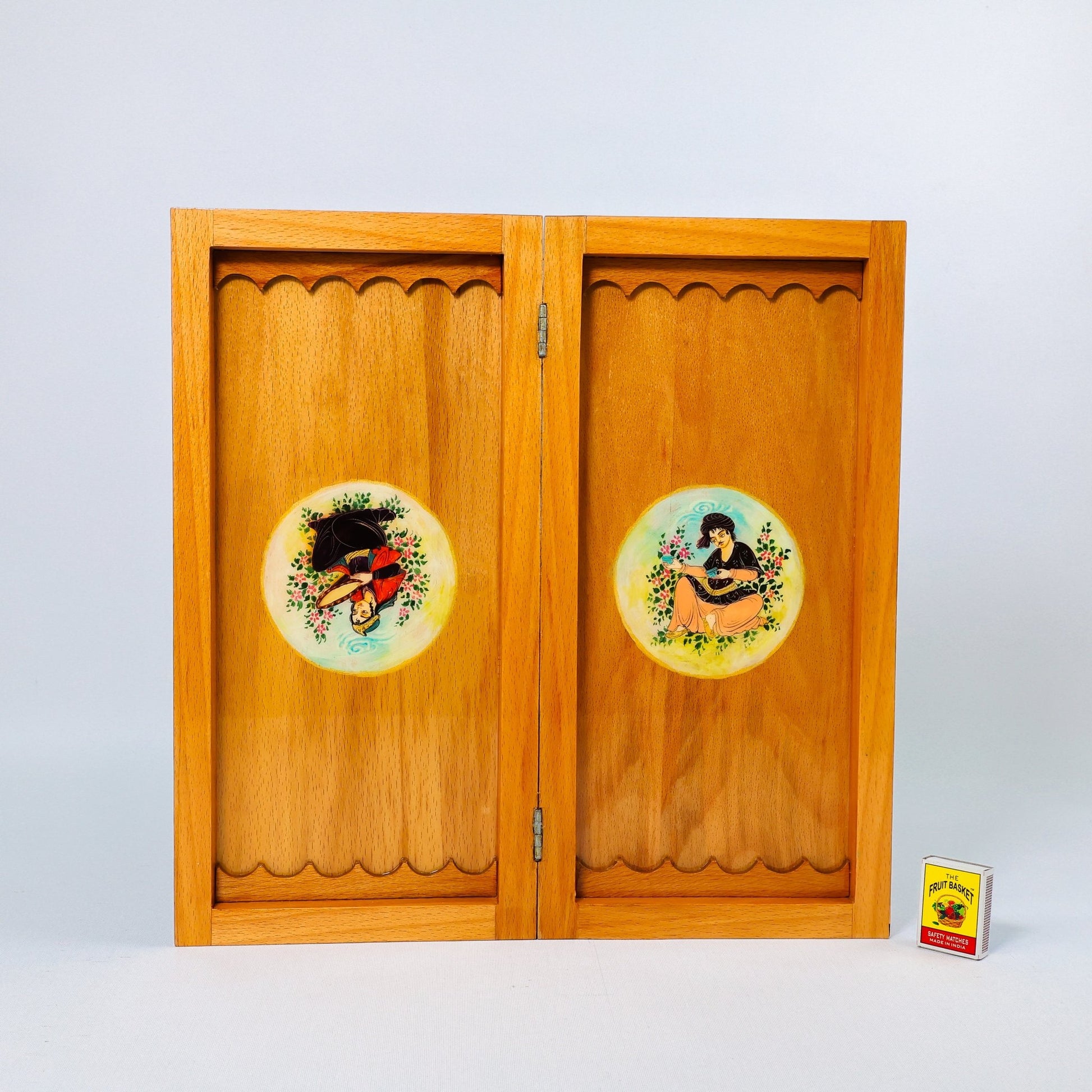 Chess Board - Size 40 - Beechwood Interior - 04 - Meraas Gallery