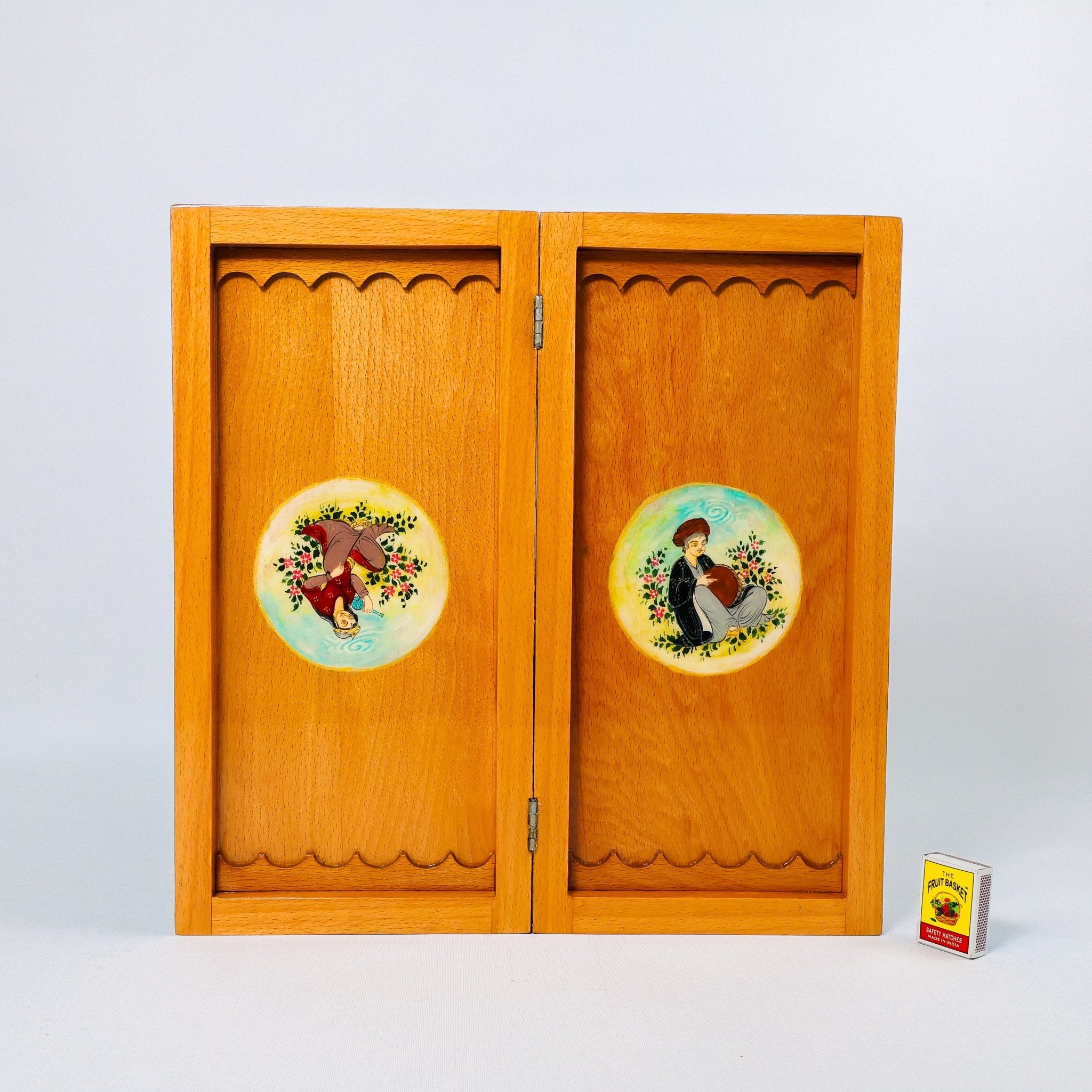 Chess Board - Size 40 - Beechwood Interior - 05 - Meraas Gallery