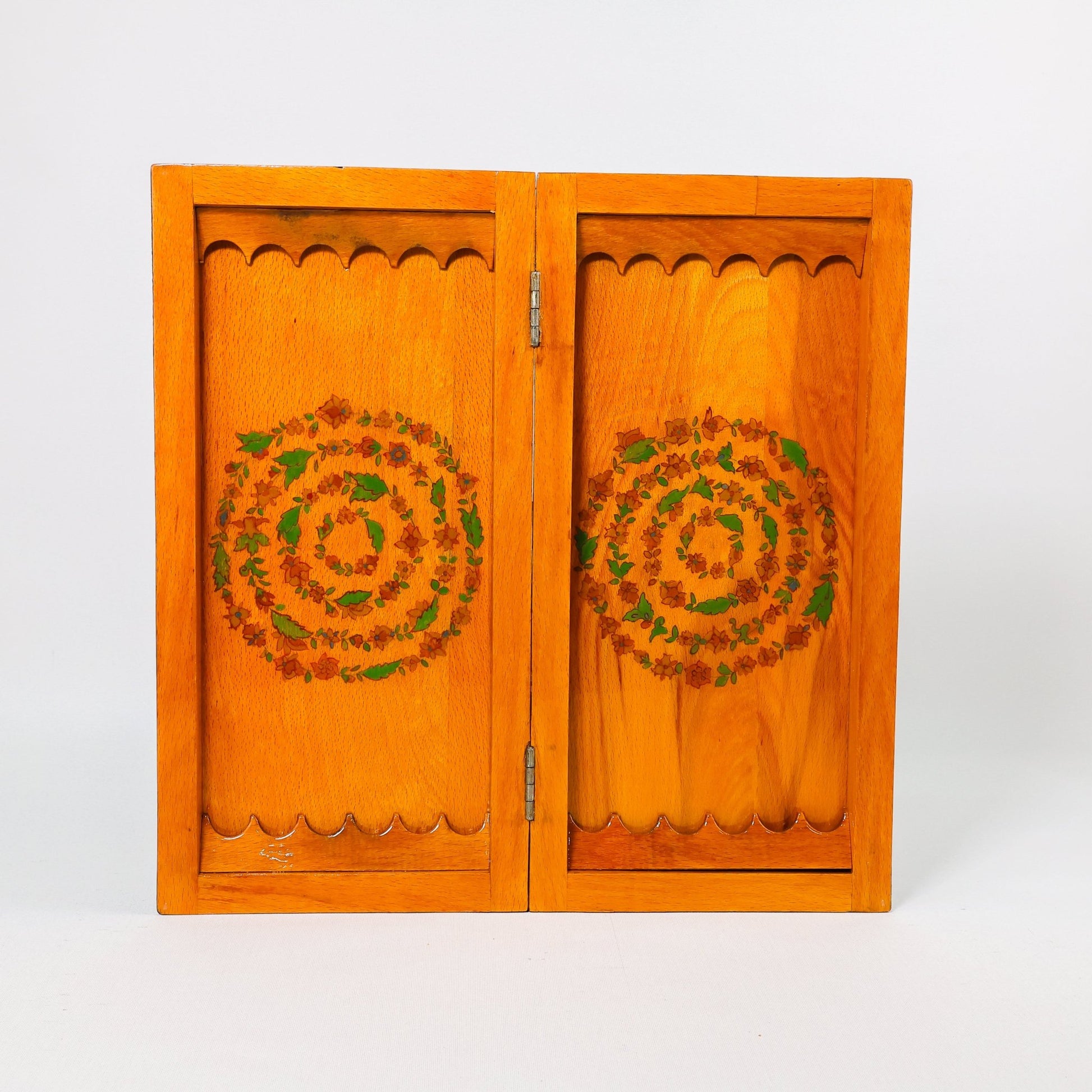 Chess Board - Size 40 - Beechwood Interior - 08 - Meraas Gallery