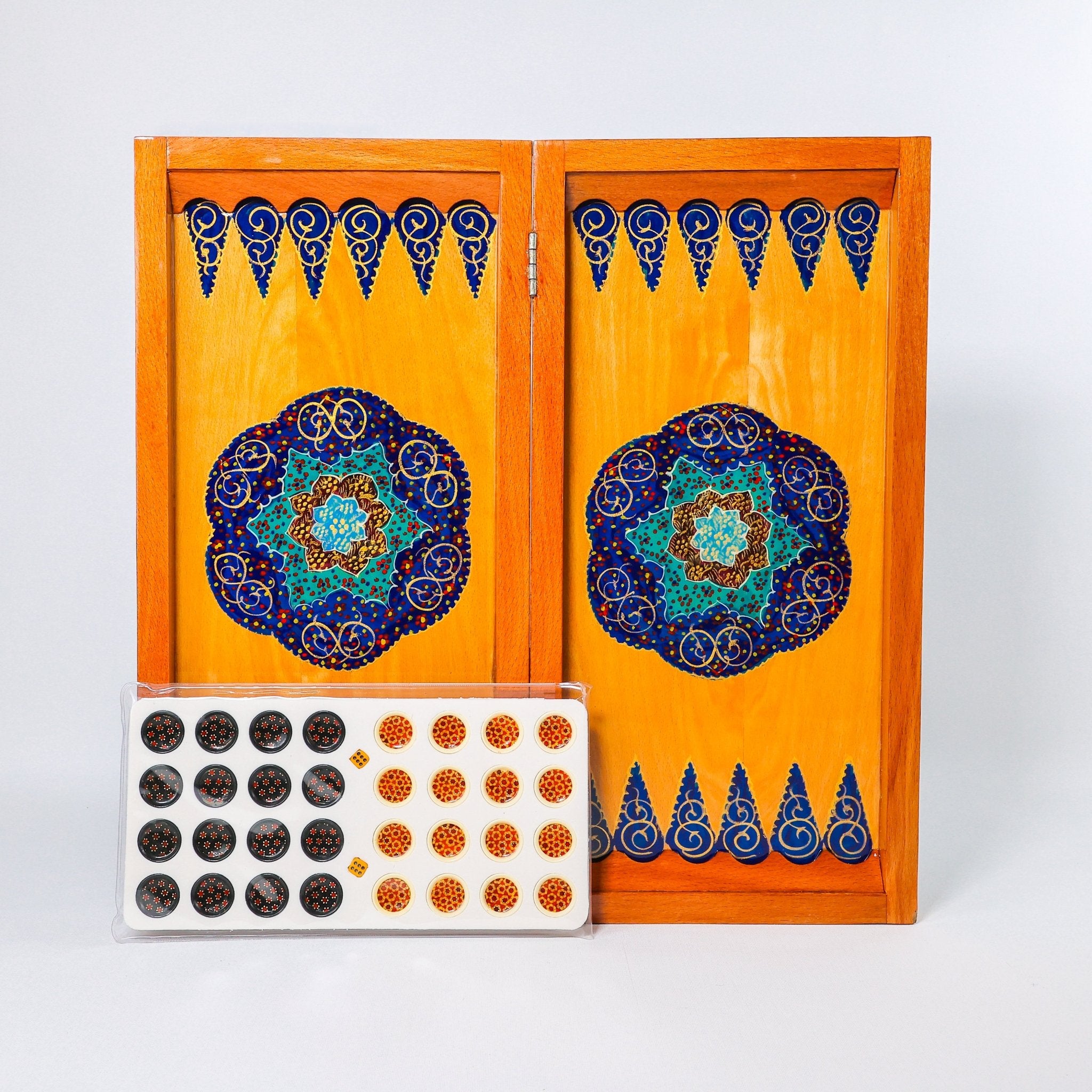 Chess Board - Size 50 - Beechwood Interior - Tazhib Design - 03 - Meraas Gallery