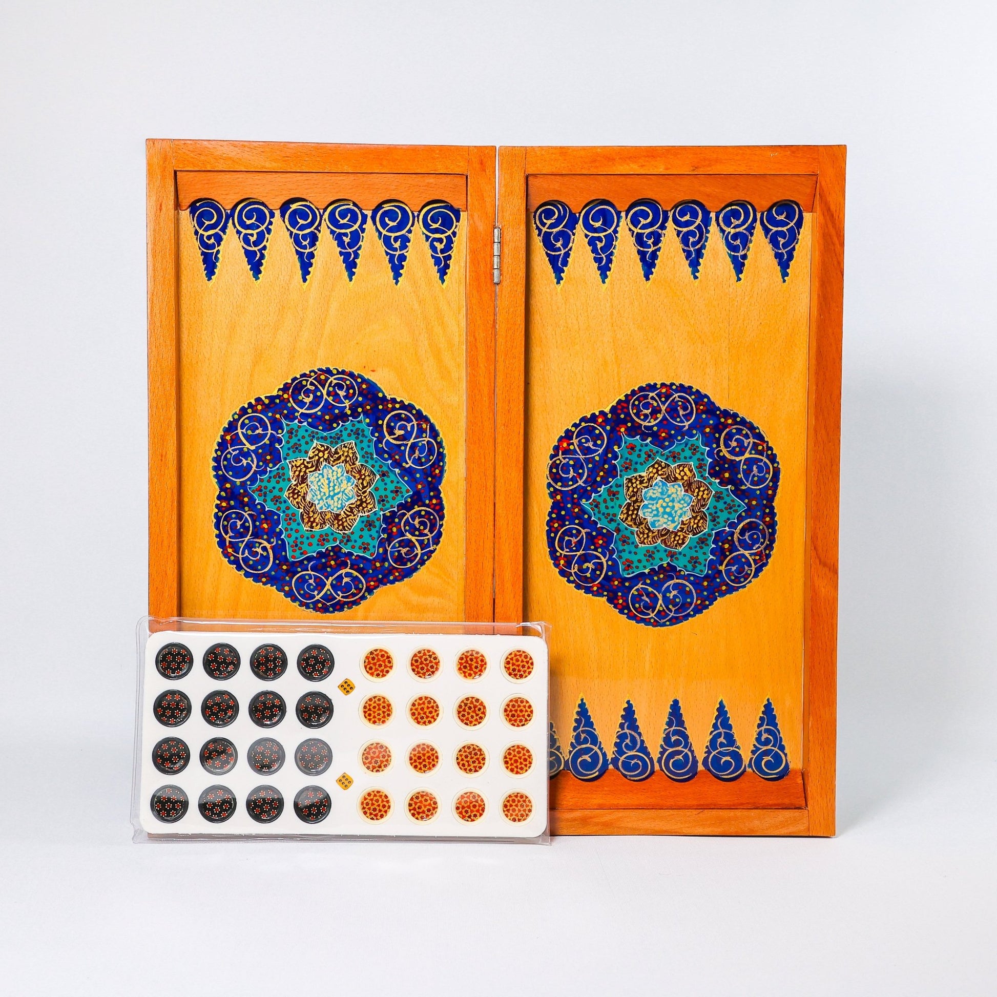 Chess Board - Size 50 - Beechwood Interior - Tazhib Design - 04 - Meraas Gallery