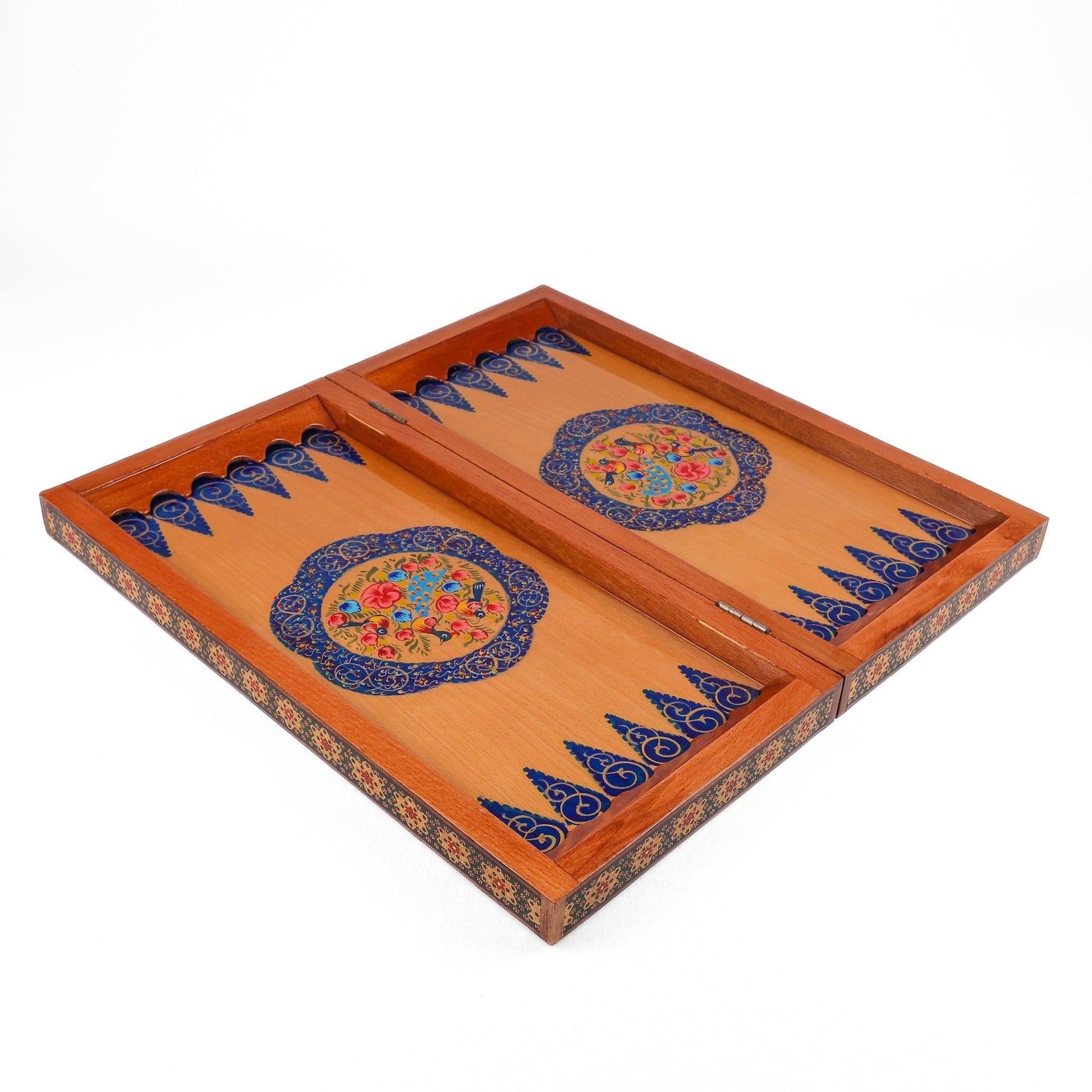 Chess Board - Size 50 - Beechwood Interior - Tazhib Design - 04 - Meraas Gallery