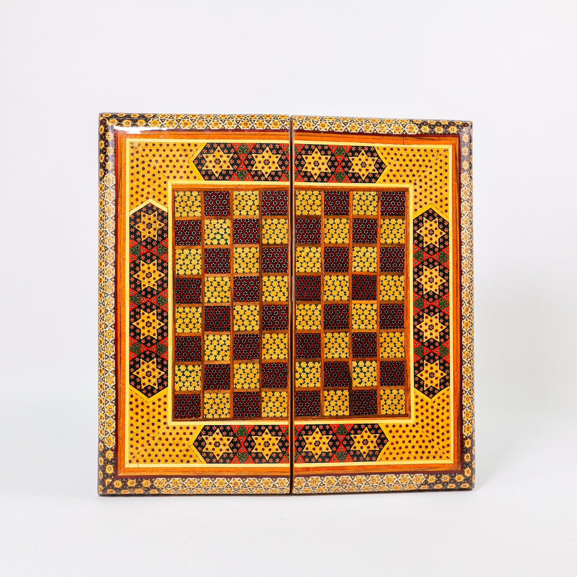 Chess Board - Size 40 - Beechwood Interior - Khatam Design - 02 - Meraas Gallery