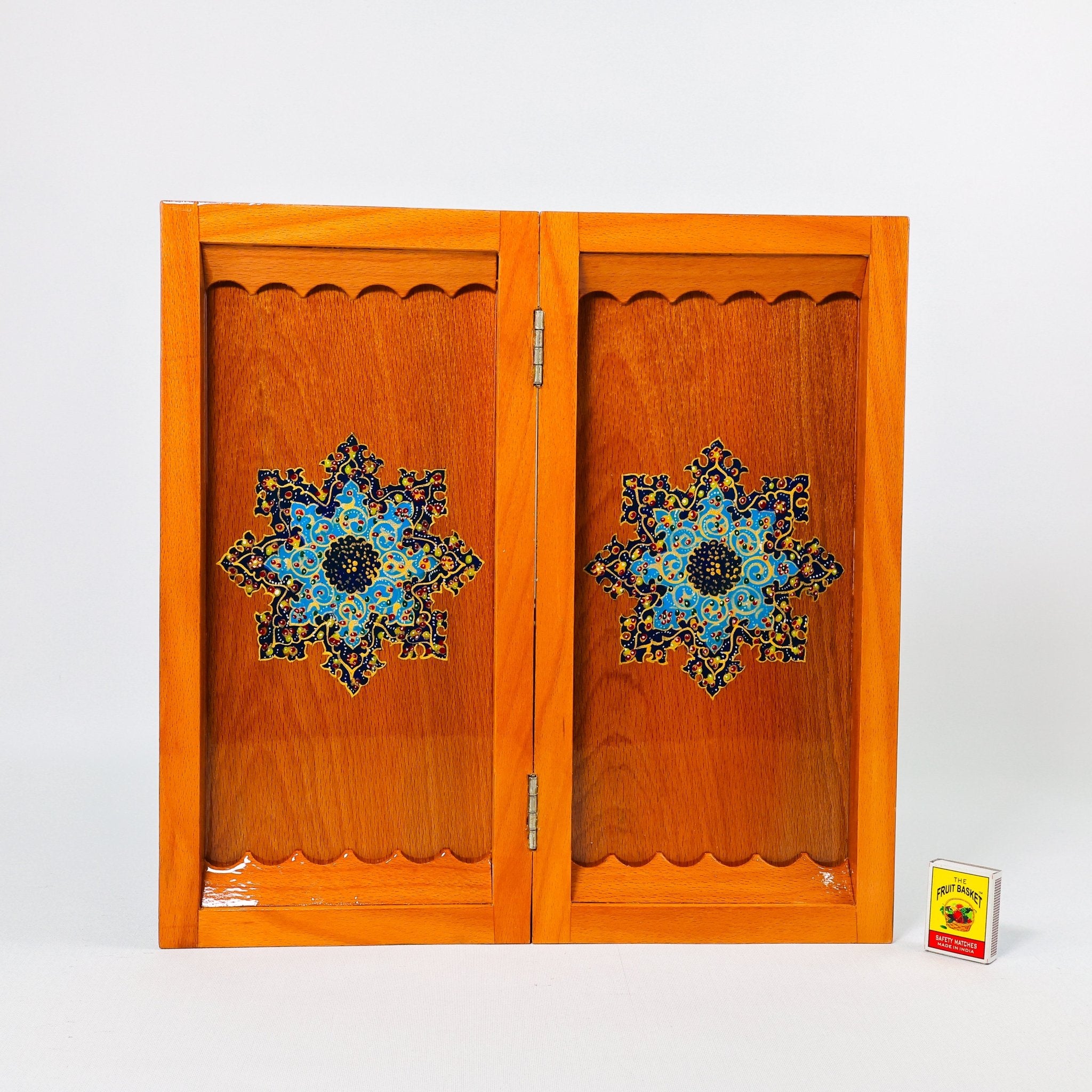 Chess Board - Size 40 - Beechwood Interior - Khatam Design - 03 - Meraas Gallery