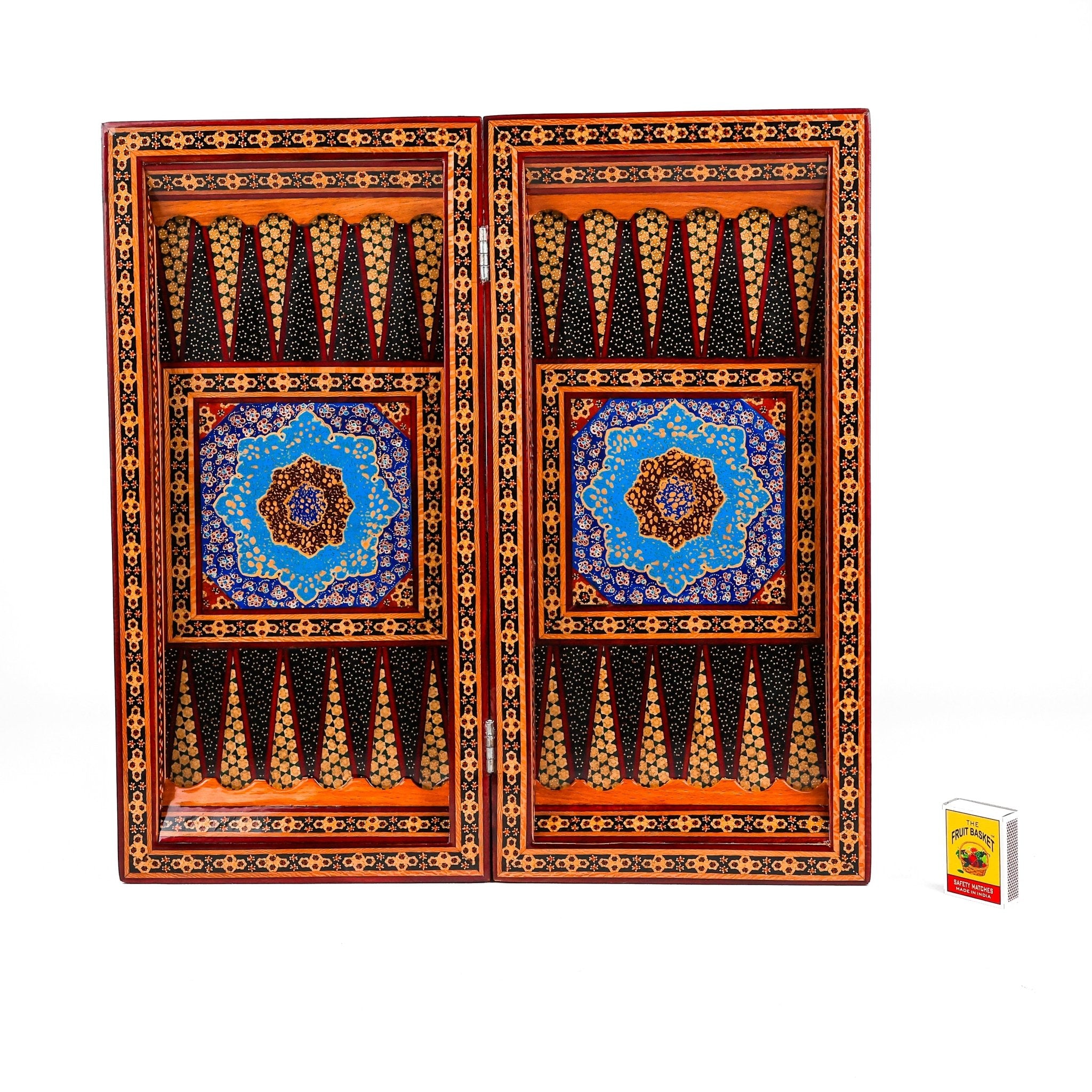 Chess Board - Size 40 - Shell Design - Meraas Gallery