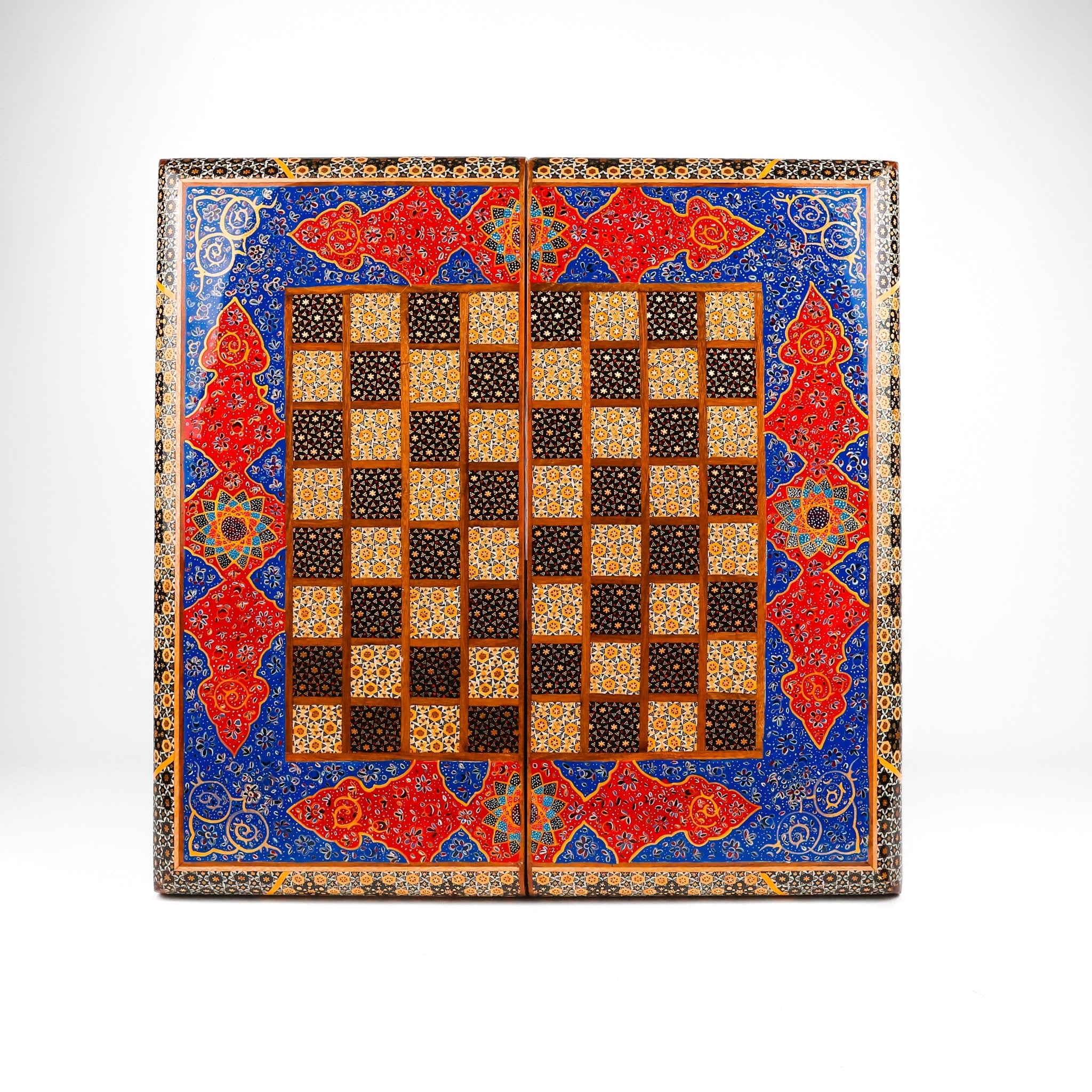 Chess Board - Size 50 - Shell Design - Rounded Edge - 03 - Meraas Gallery